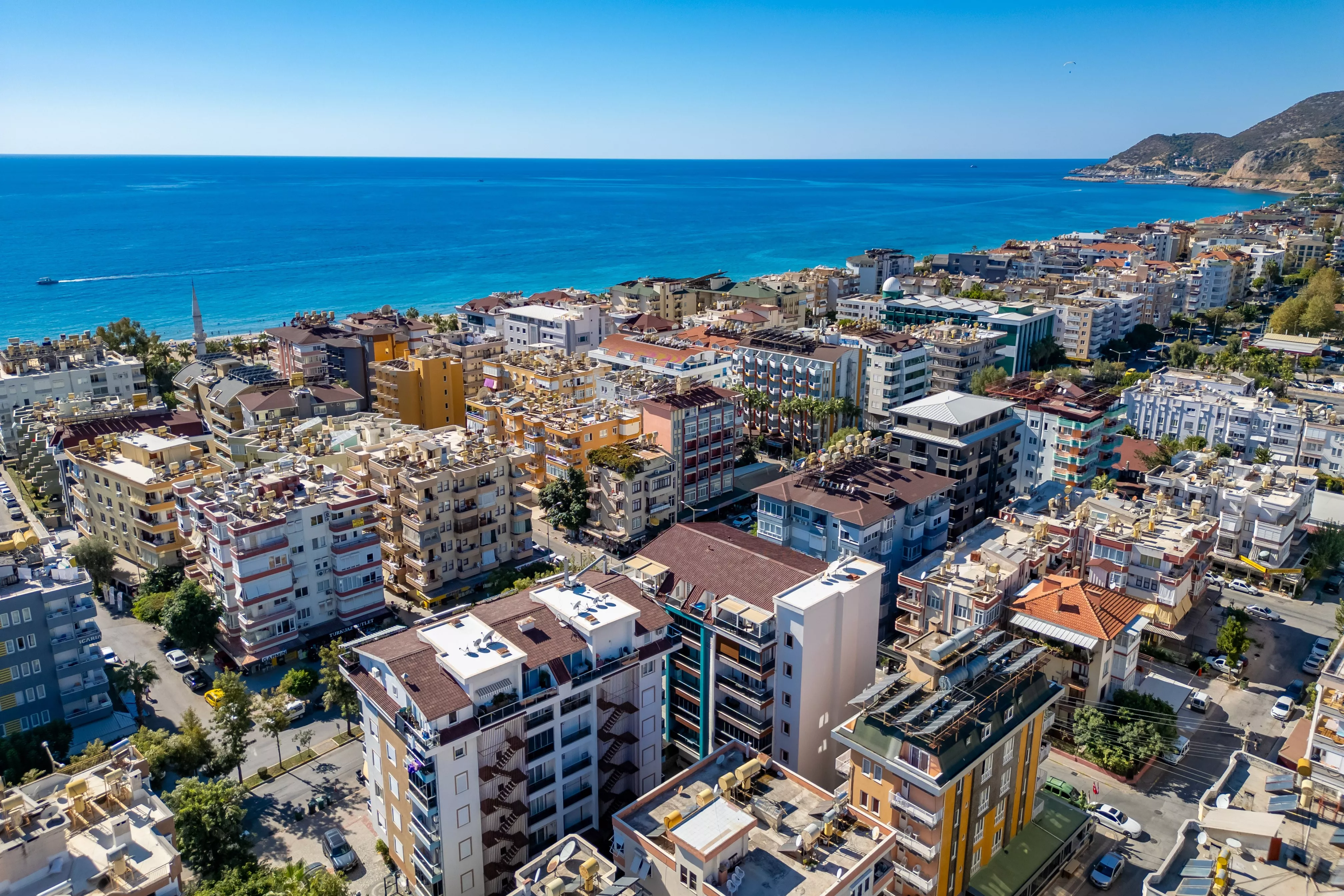 Alanya'da Kleopatra Plajı'na sadece 150 m satılık 1+1 daire