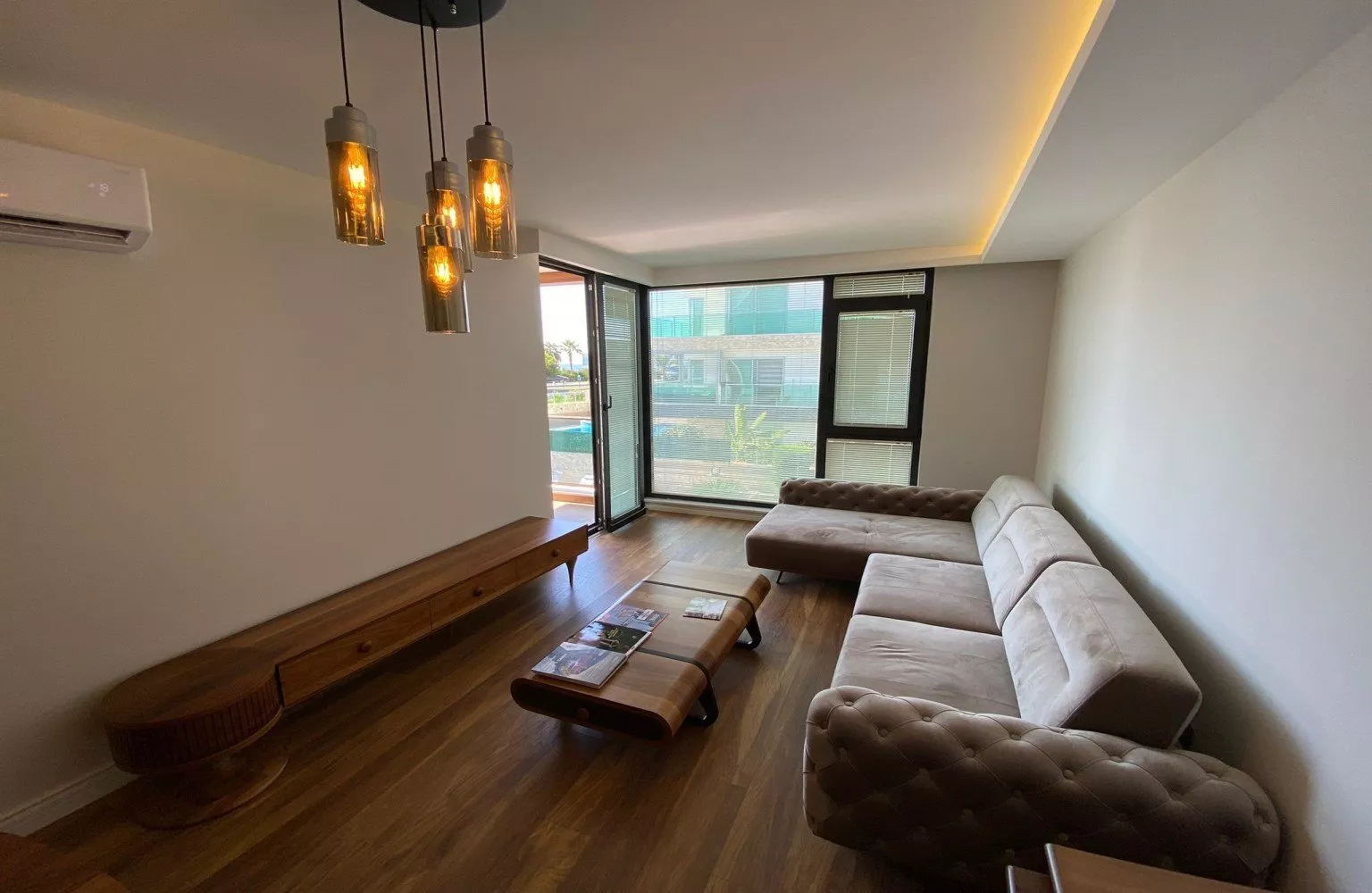 Furnished sea view apartment for sale in Kestel Alanya.
