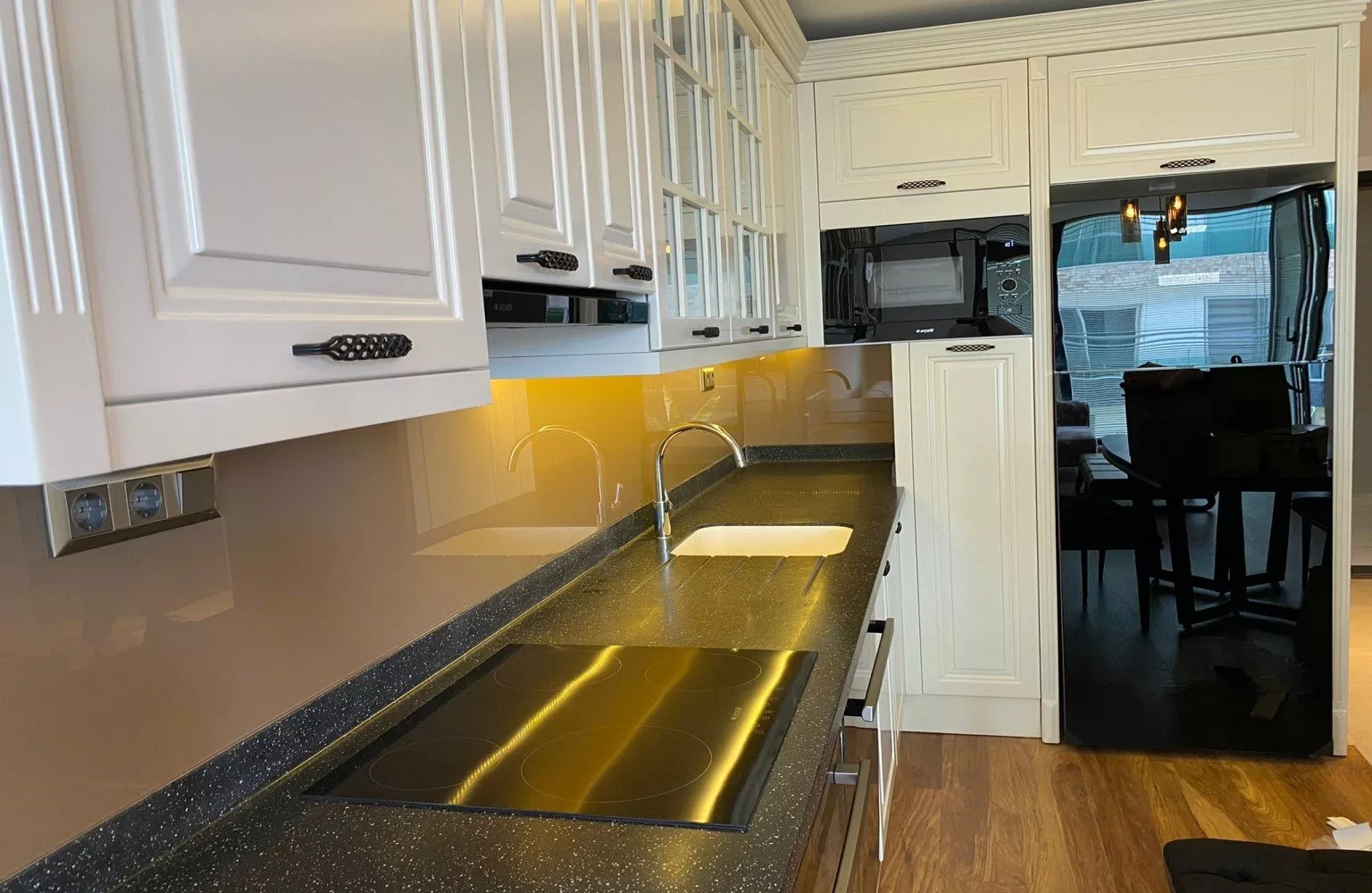 Furnished sea view apartment for sale in Kestel Alanya.