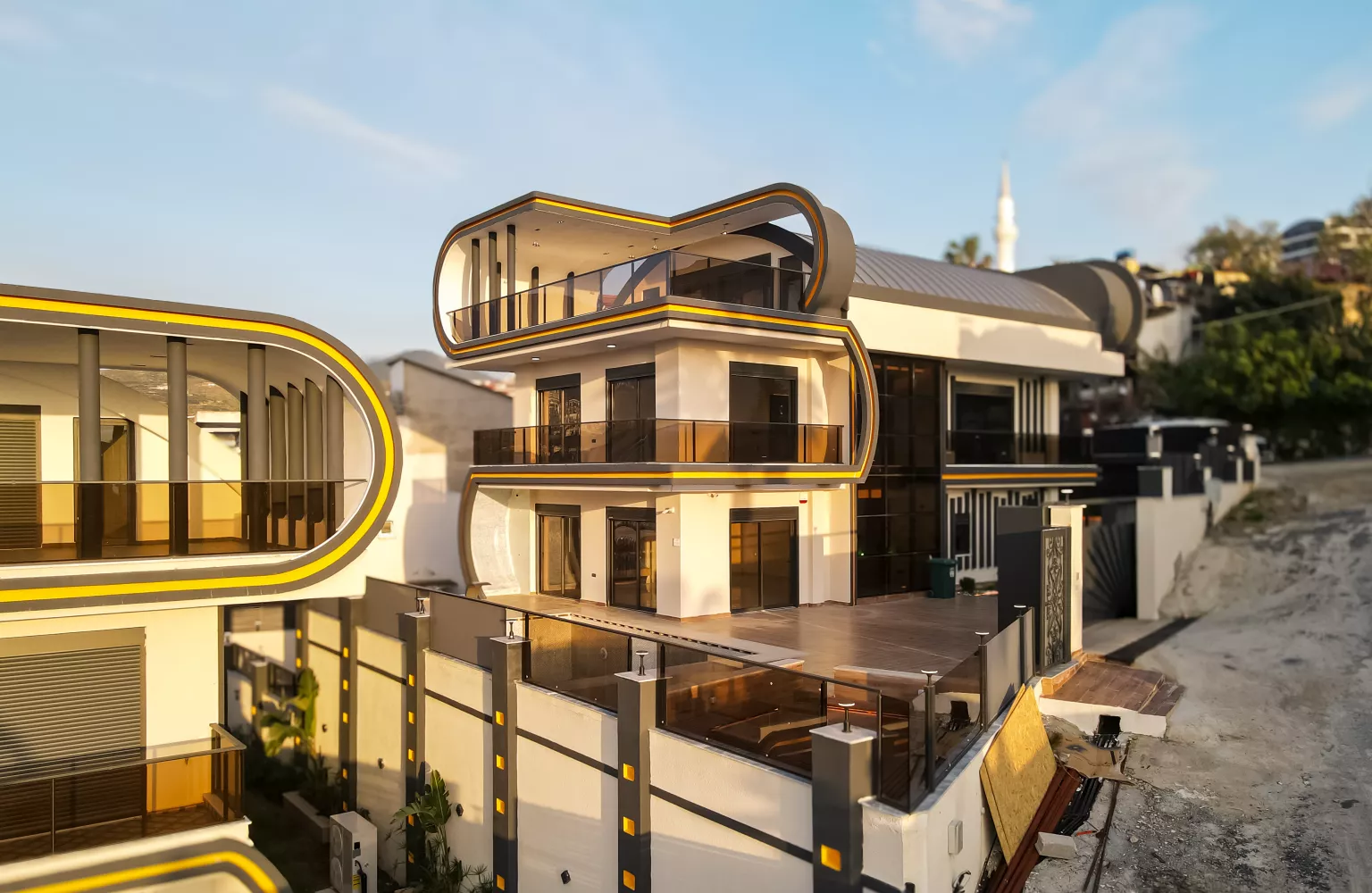 На продажу элитная вилла Skyfall в Каргыджаке Аланья.