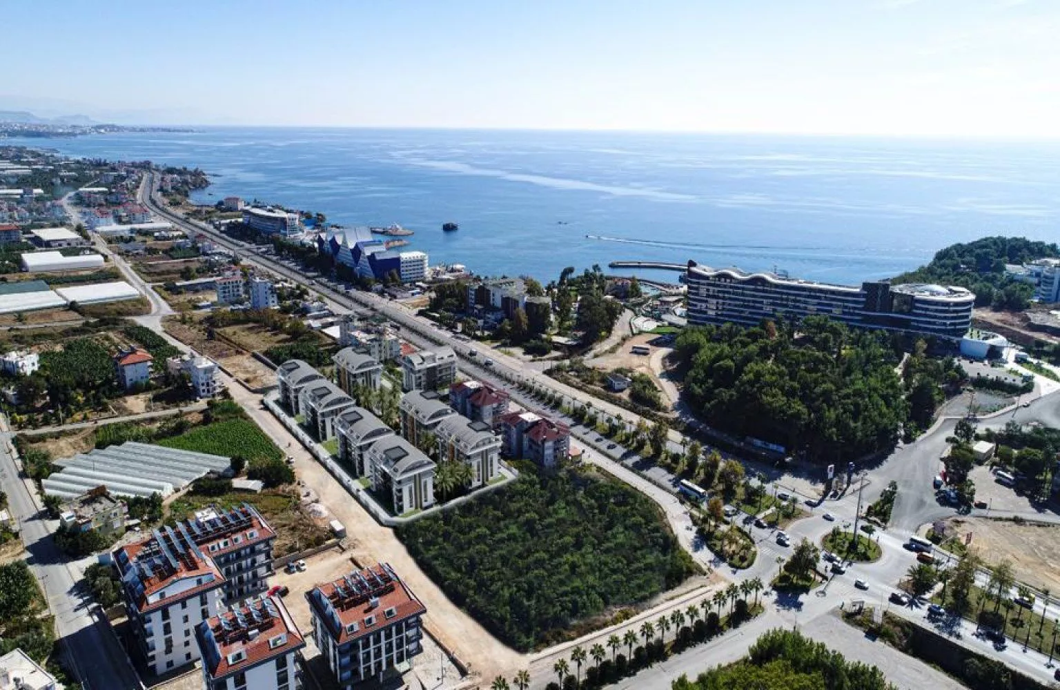 Недвижимость в Окурджалар, комплекс Nirvana se side.