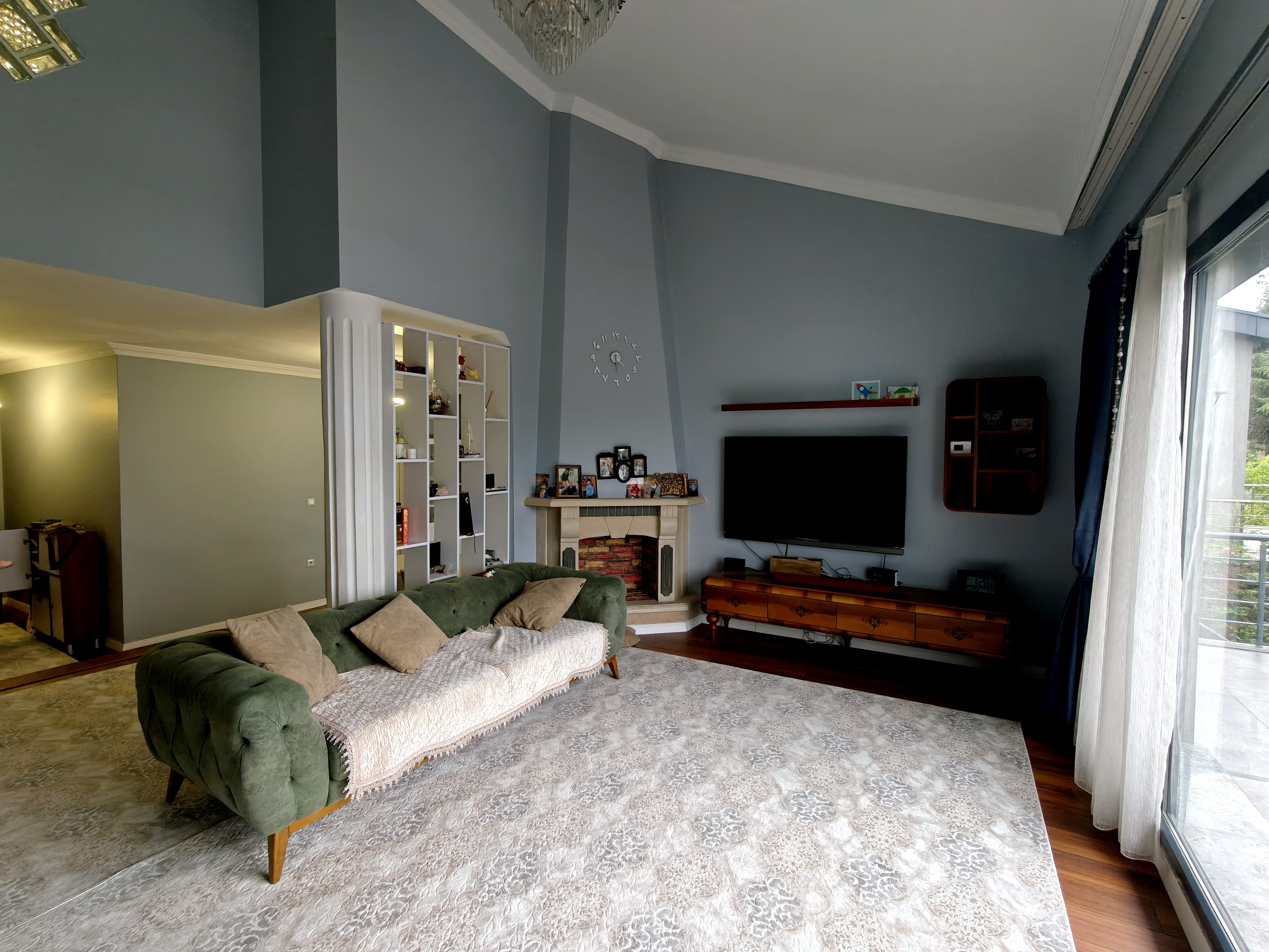 على البحر مباشر – فيلا 4+2 للبيع (طرابزون/يومرا)