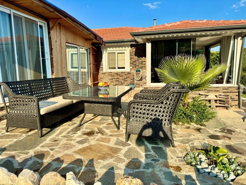 Gözüküçüklü’de satılık Tarla içerisinde 3+1 Bungalov mevcut