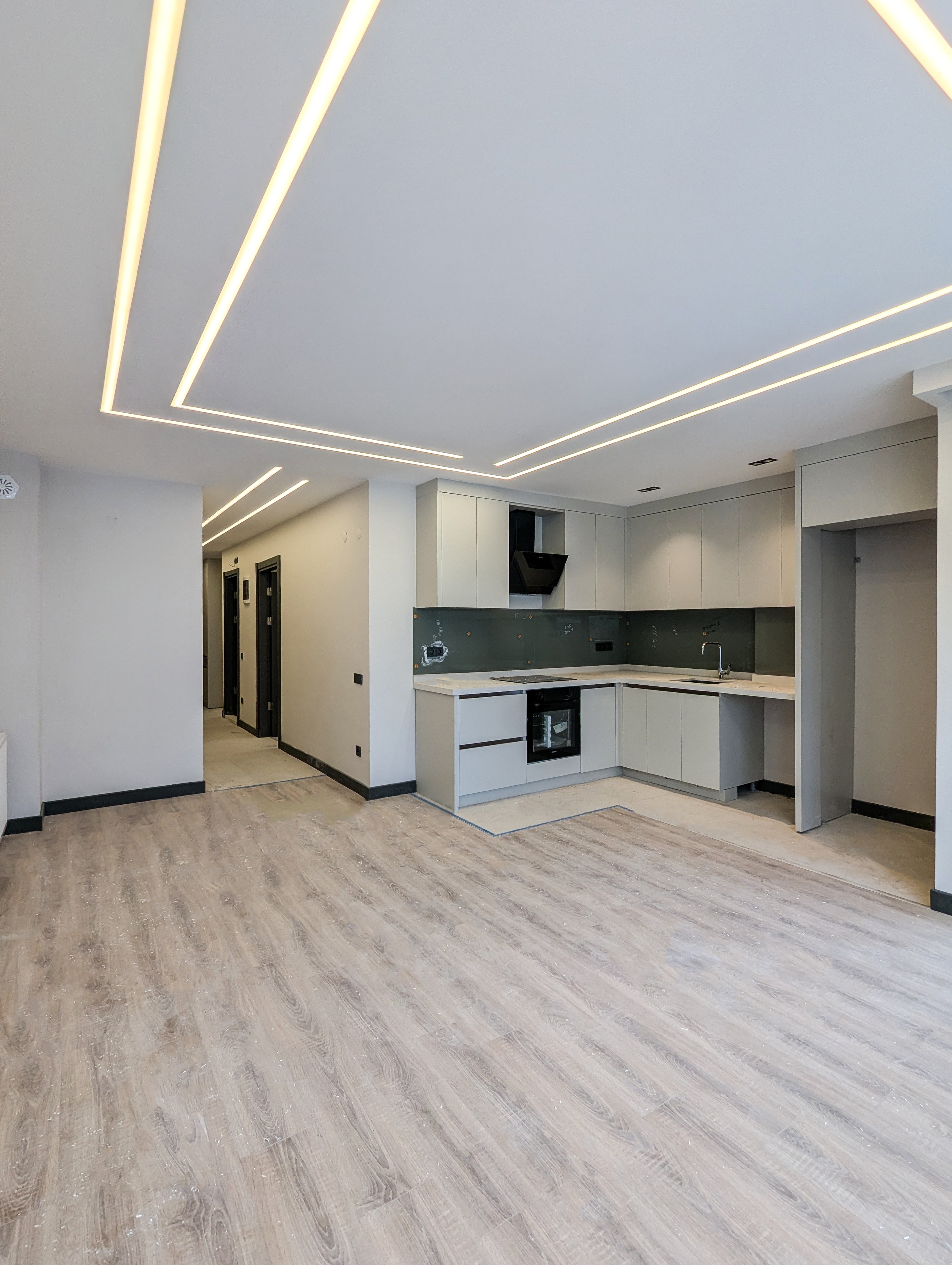 Квартира 2+1 на продажу рядом с набережной в Анталье