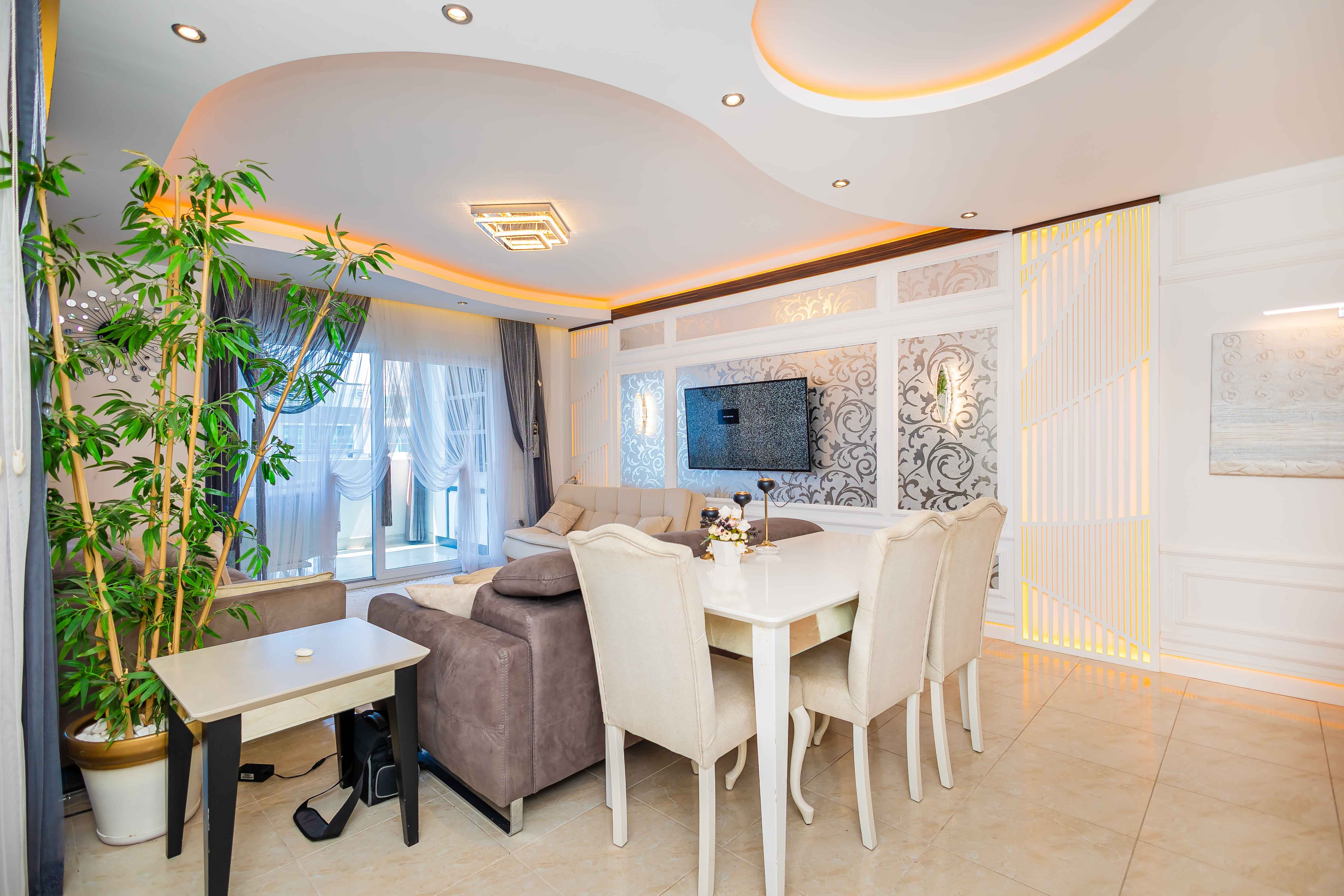 Yekta Tower квартира 2+1 с видом на море Алания Махмутлар