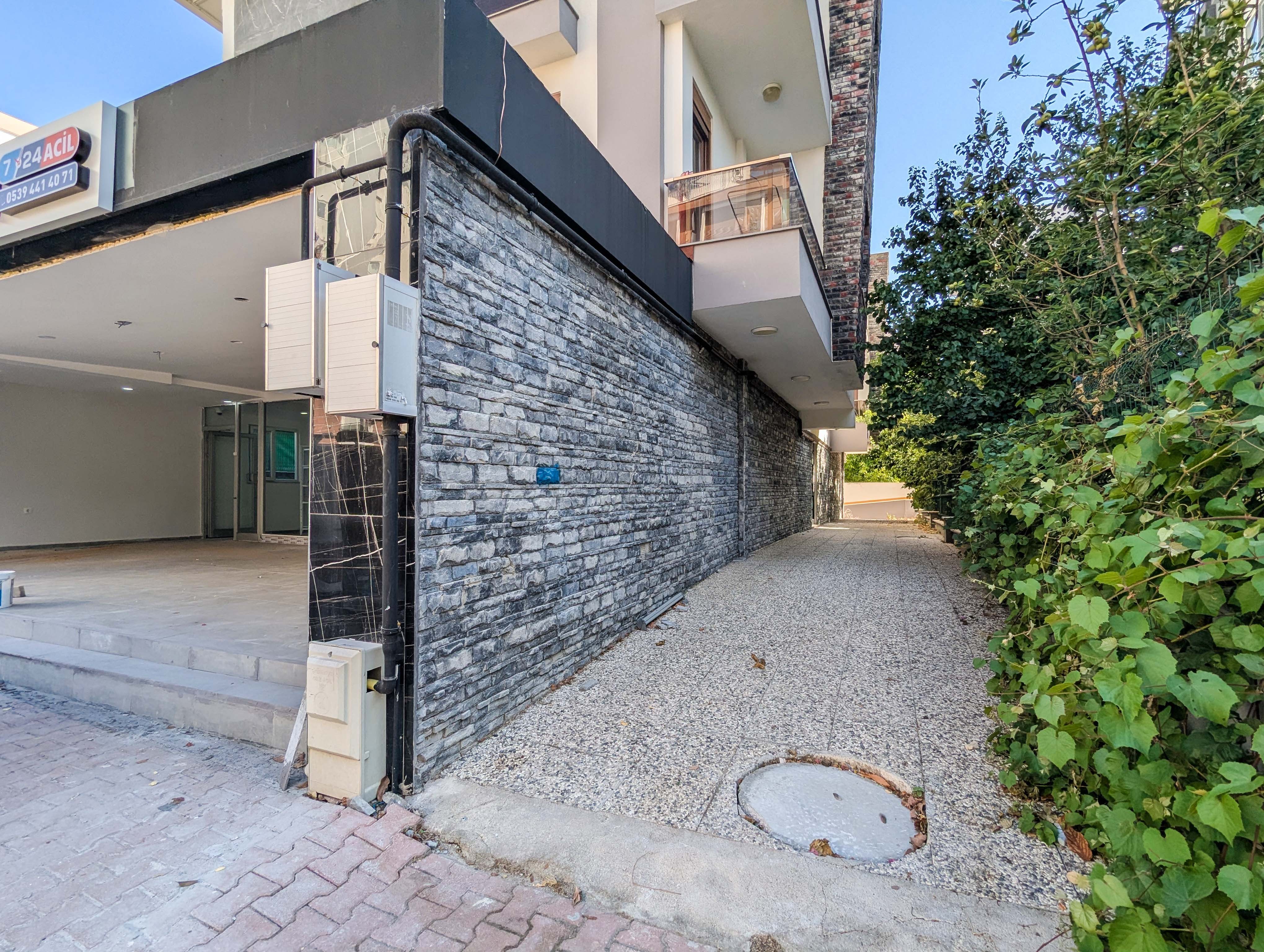 شقة دوبلكس 3+1 للبيع في أنطاليا قريبة من البحر