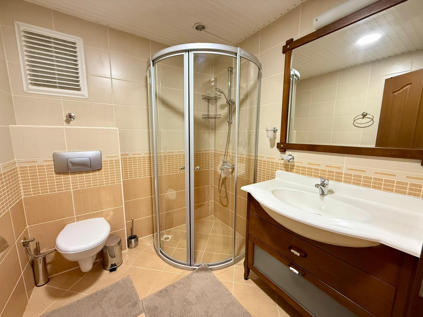 شقة 2+1 للبيع بإطلالة بحرية كاملة في ألانيا محمودلار