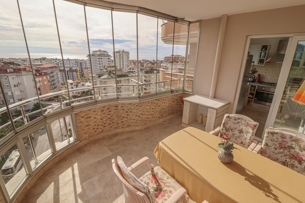 Квартира 2+1 с панорамным видом на море в Алании, Джикджилли