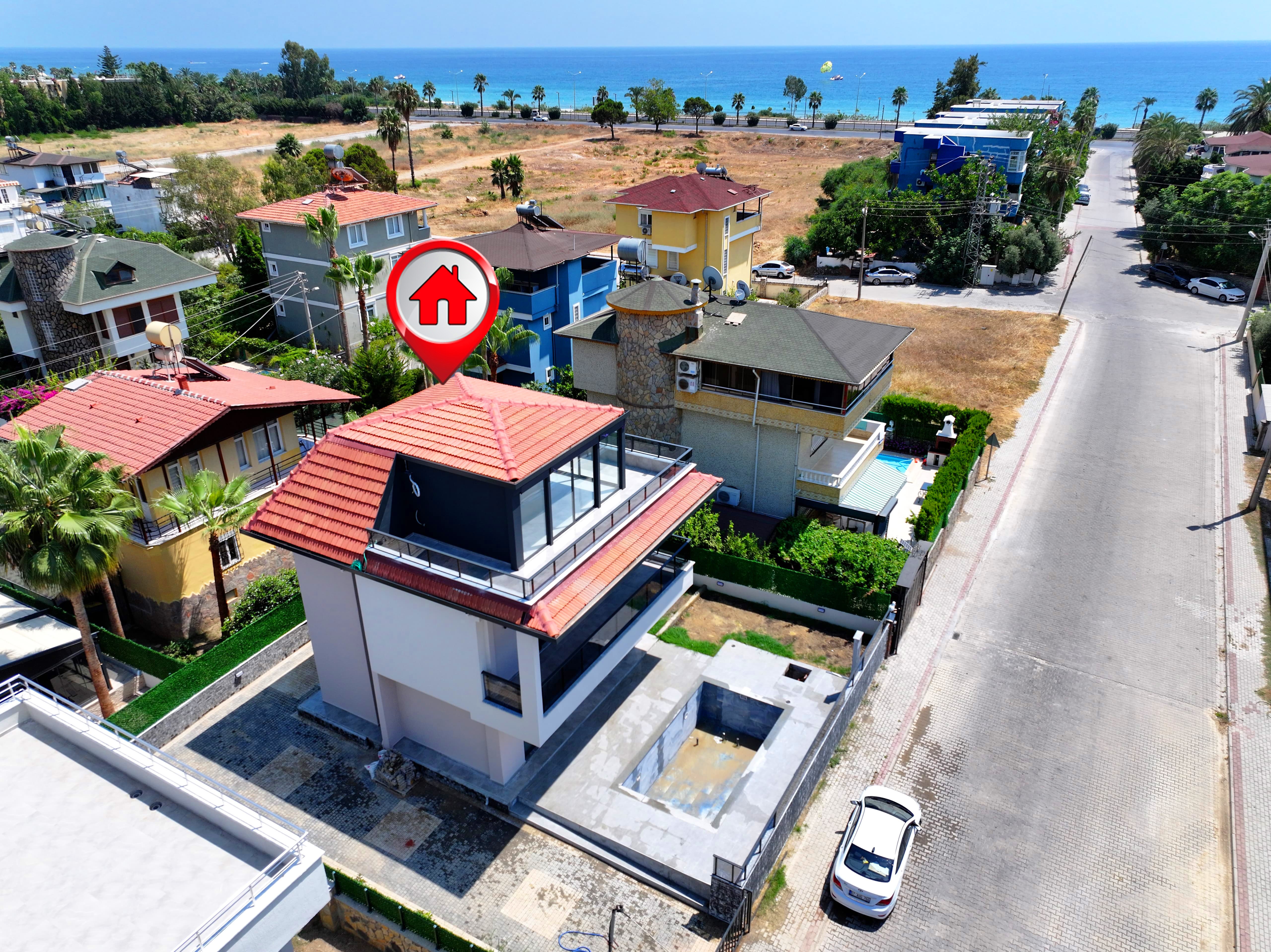 Triplex Villa for Sale in Alanya Konaklı – 3+1 Detached