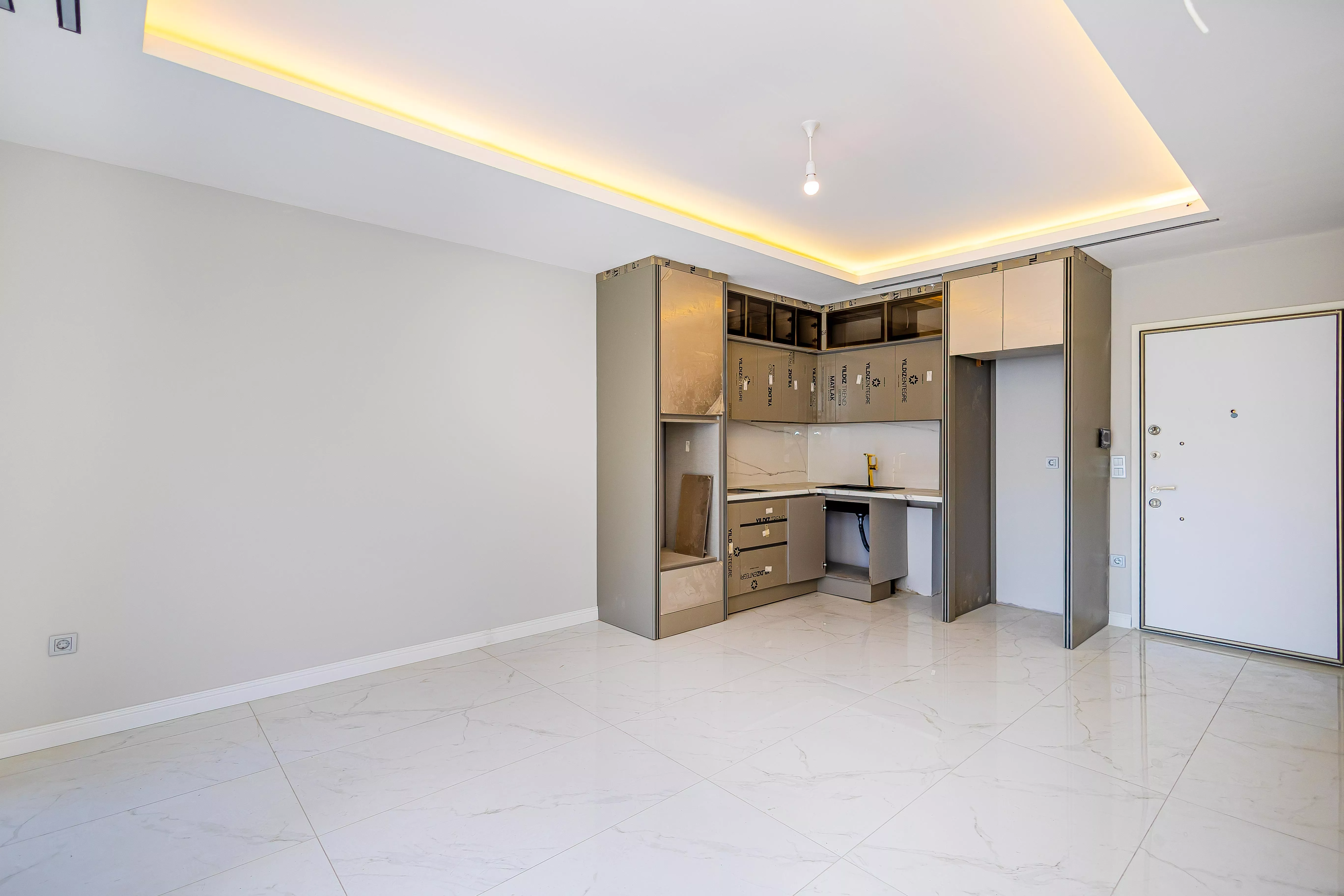 Modern 1+1 Apartment for Sale in Alanya Oba with Amenities