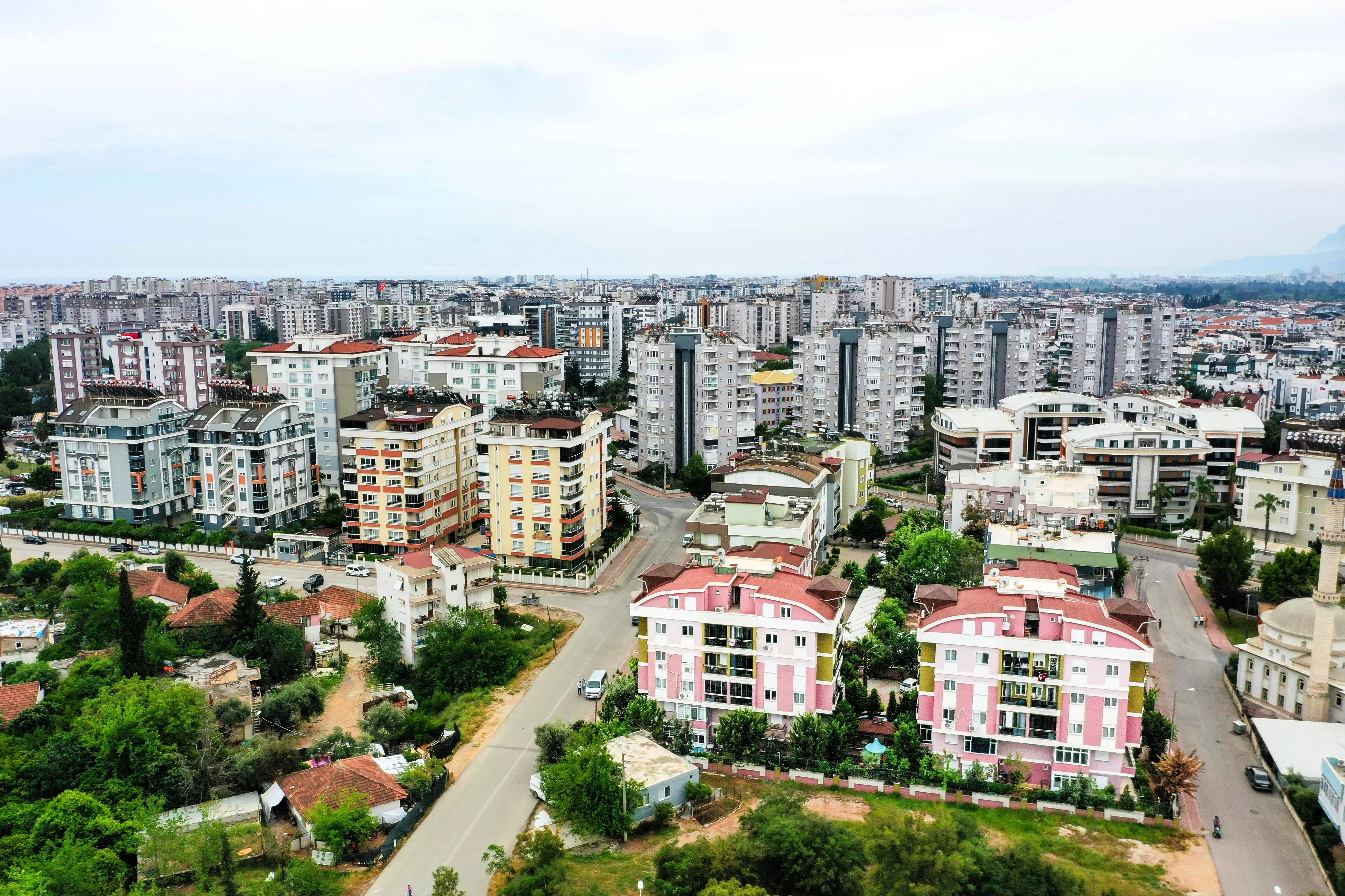 Konyaaltı Molla Yusuf’ta Satılık 2+1 Bahçe Dubleksi