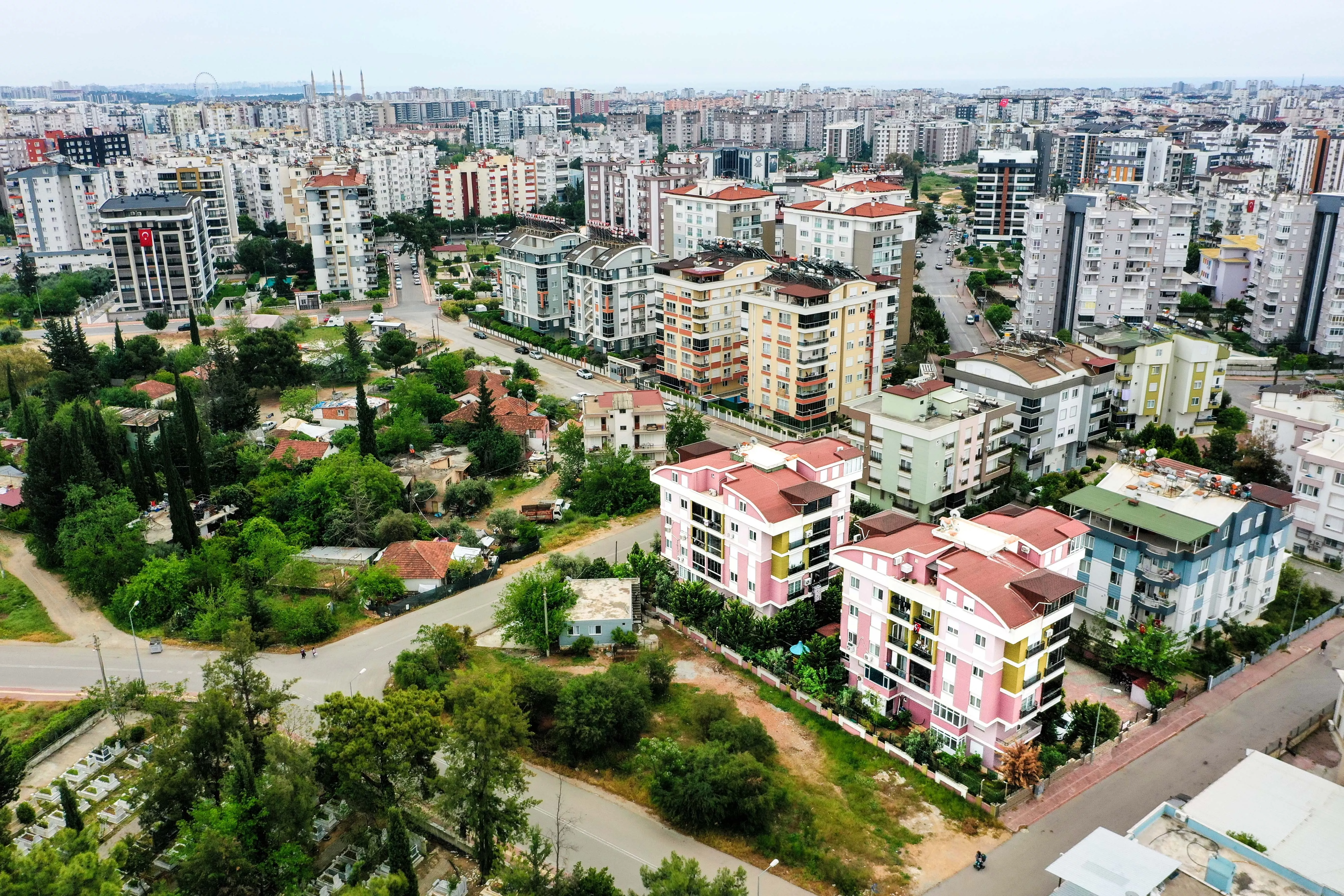 Konyaaltı Molla Yusuf’ta Satılık 2+1 Bahçe Dubleksi