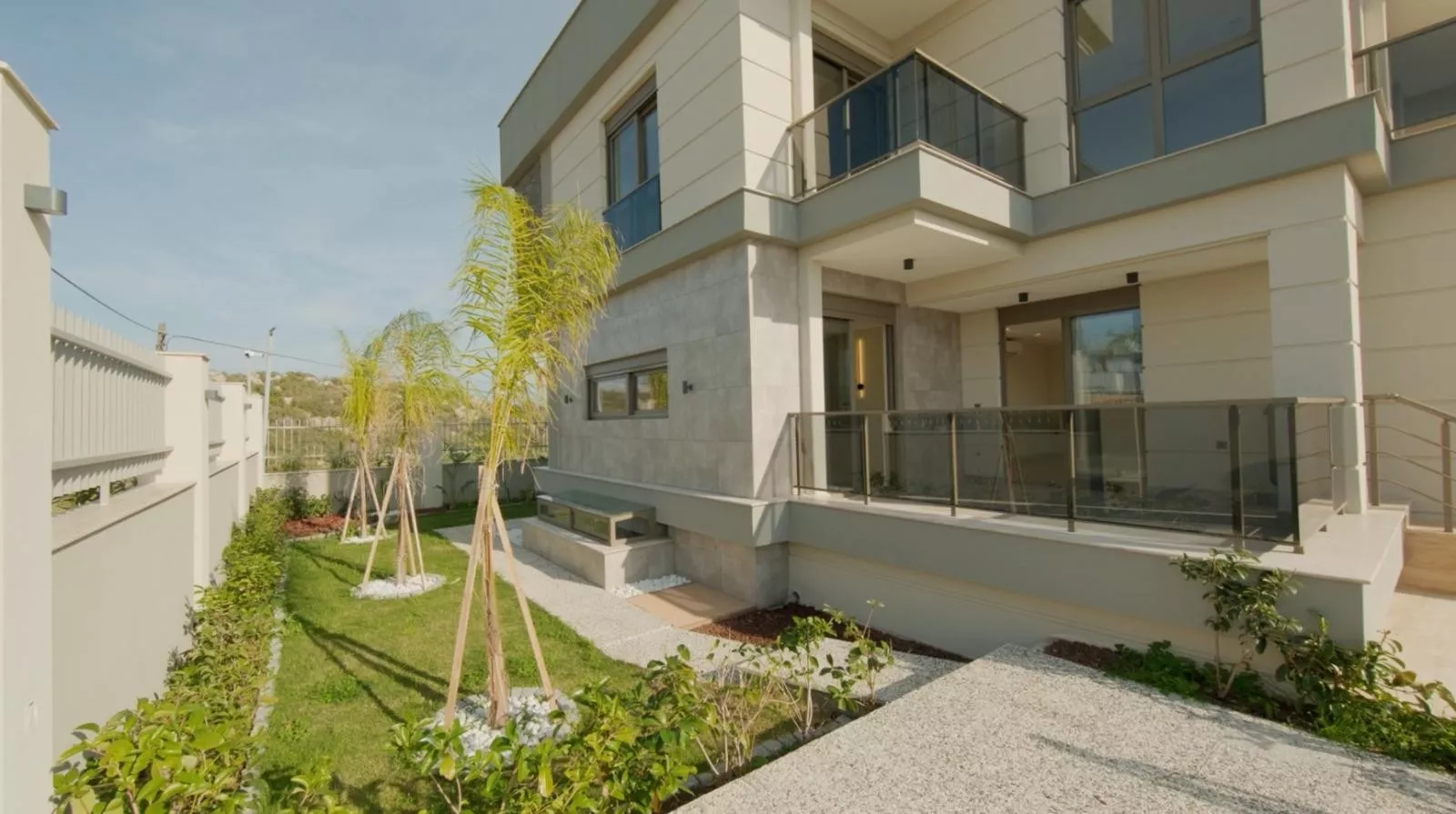 Вилла 3+1 с бассейном на продажу в Анталье Кемерагзы под ВНЖ