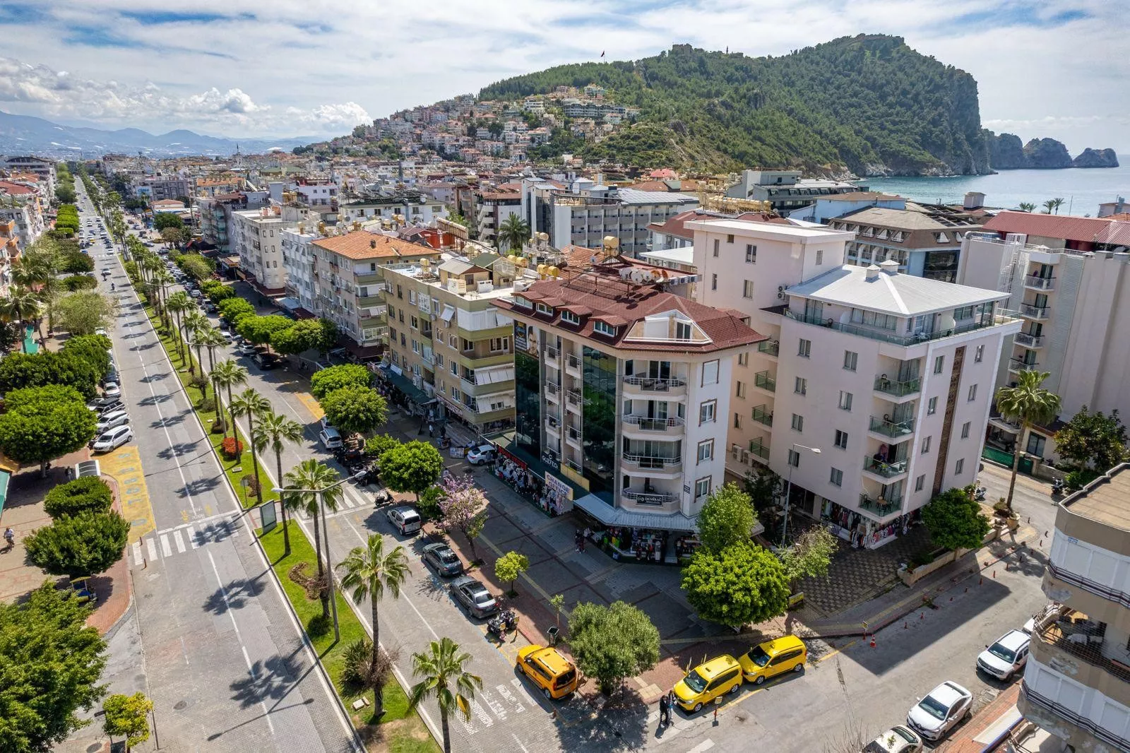 Möblierte 2+1 Wohnung zum Verkauf nahe Kleopatra-Strand