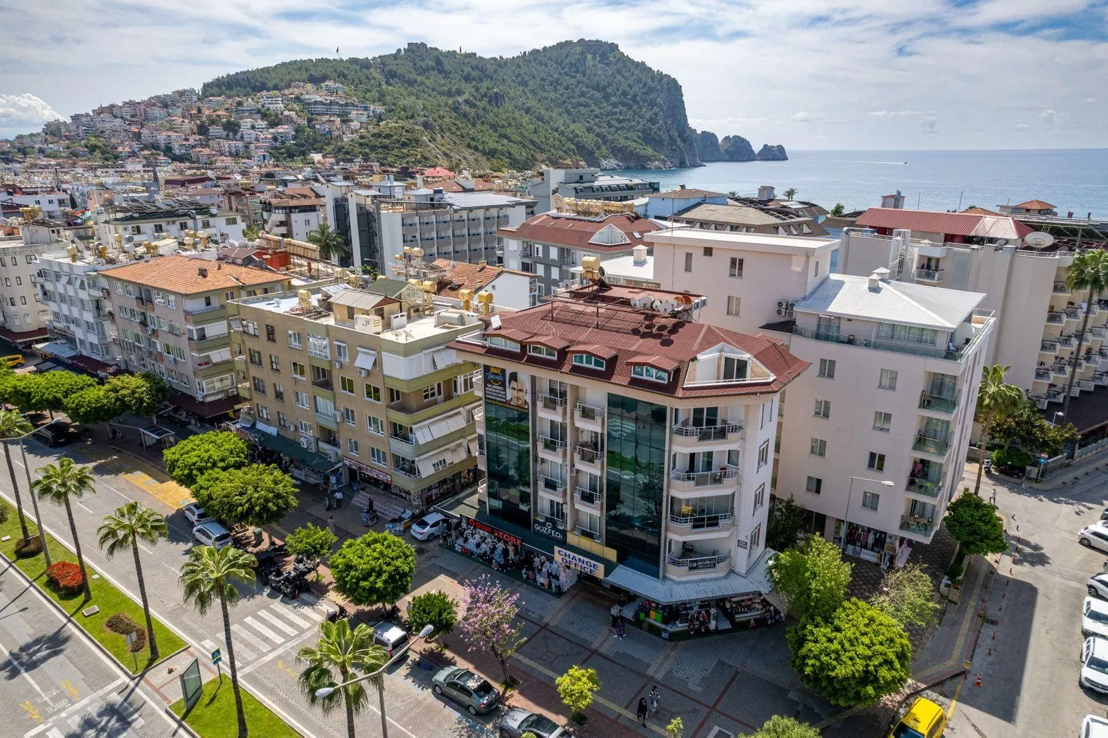 Möblierte 2+1 Wohnung zum Verkauf nahe Kleopatra-Strand