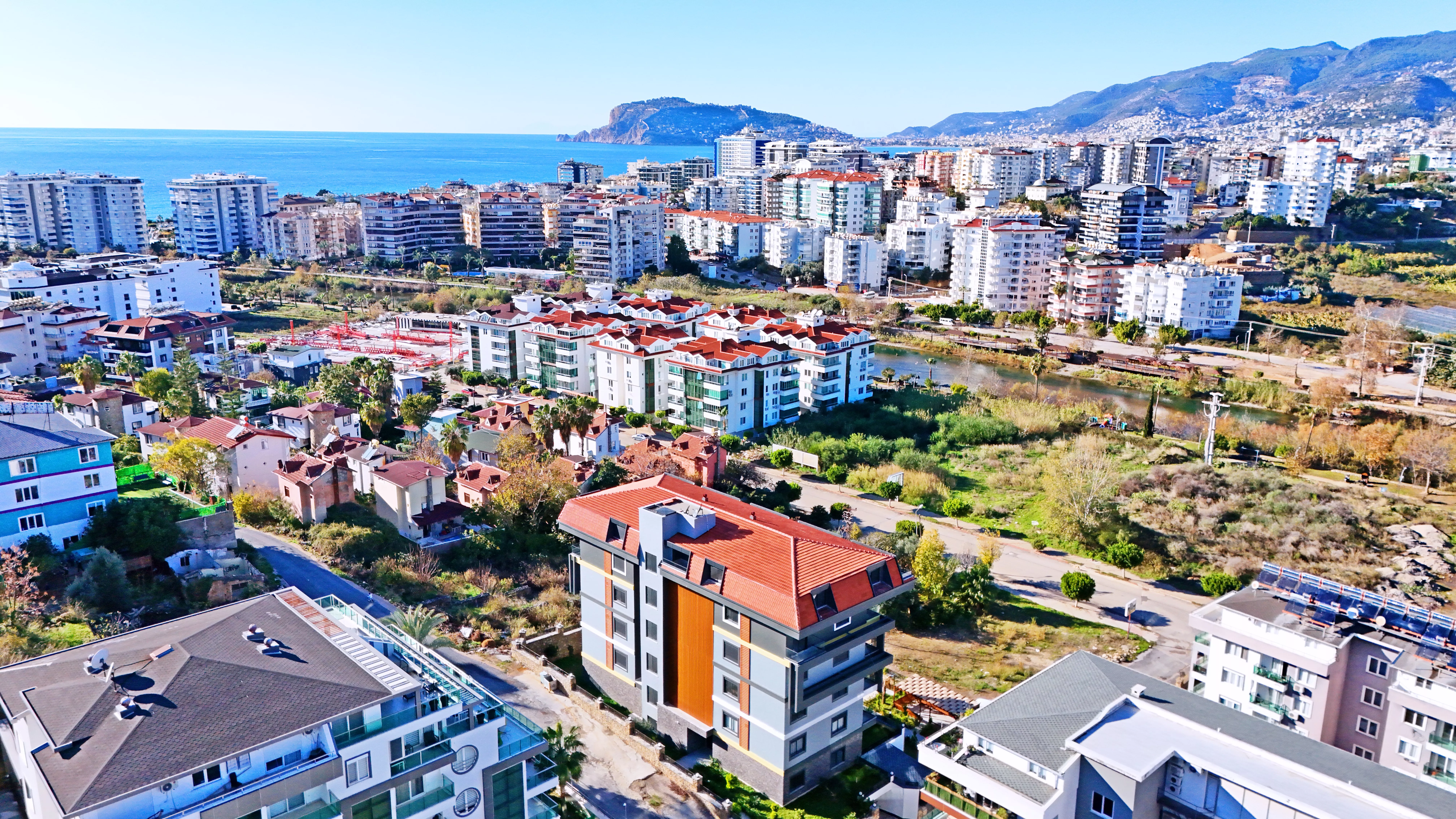 Alanya Kestel'de Satılık 2+1 Bahçe Dubleks Daire 110 m²