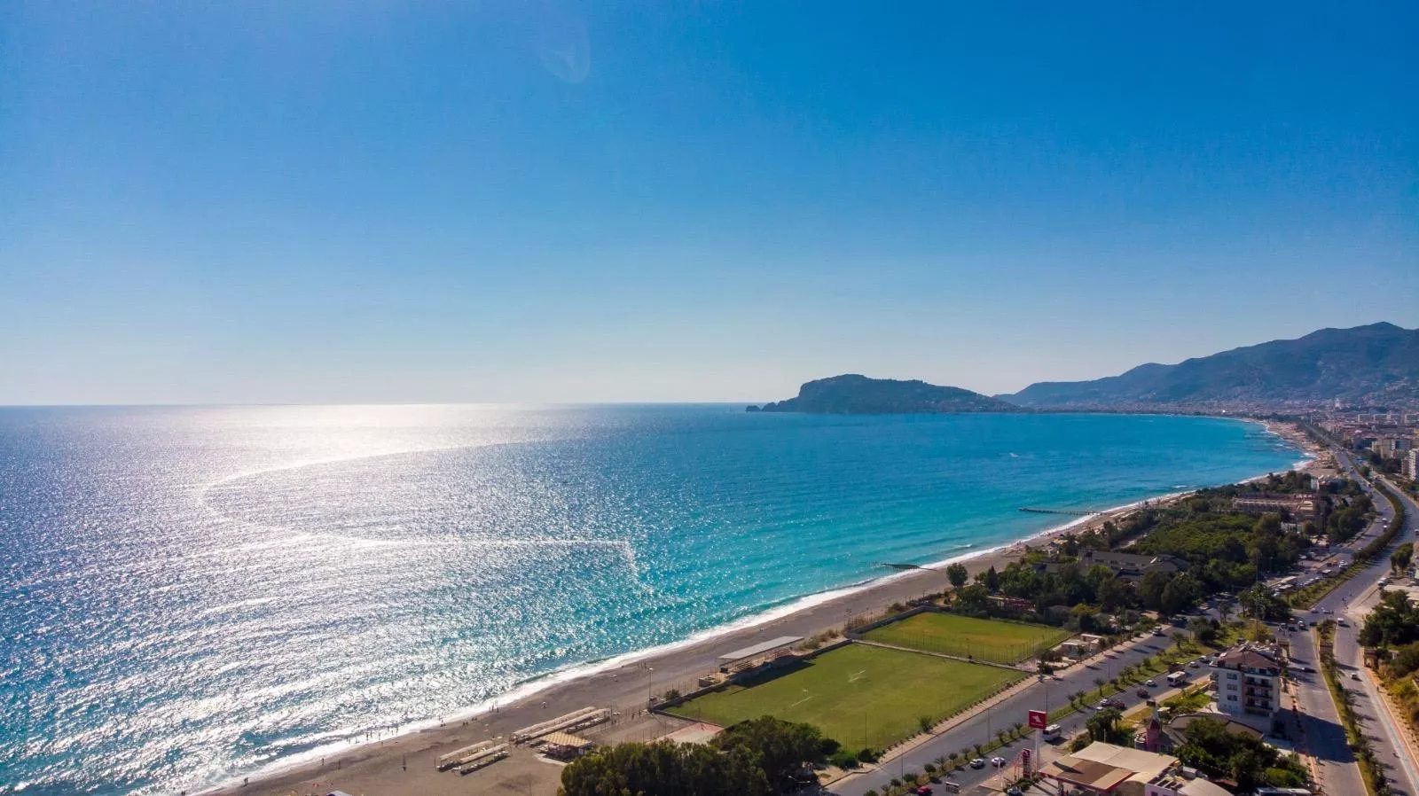 Seafront 1+1 Apartment for Sale in Alanya Kestel