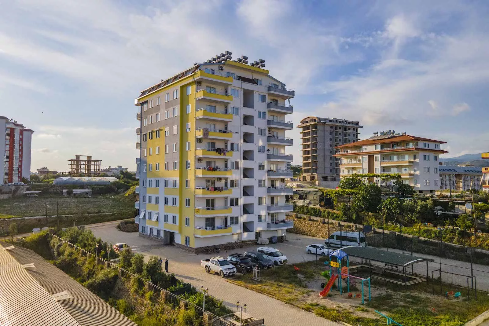Spacious 4+1 Apartment for Sale in Alanya Payallar