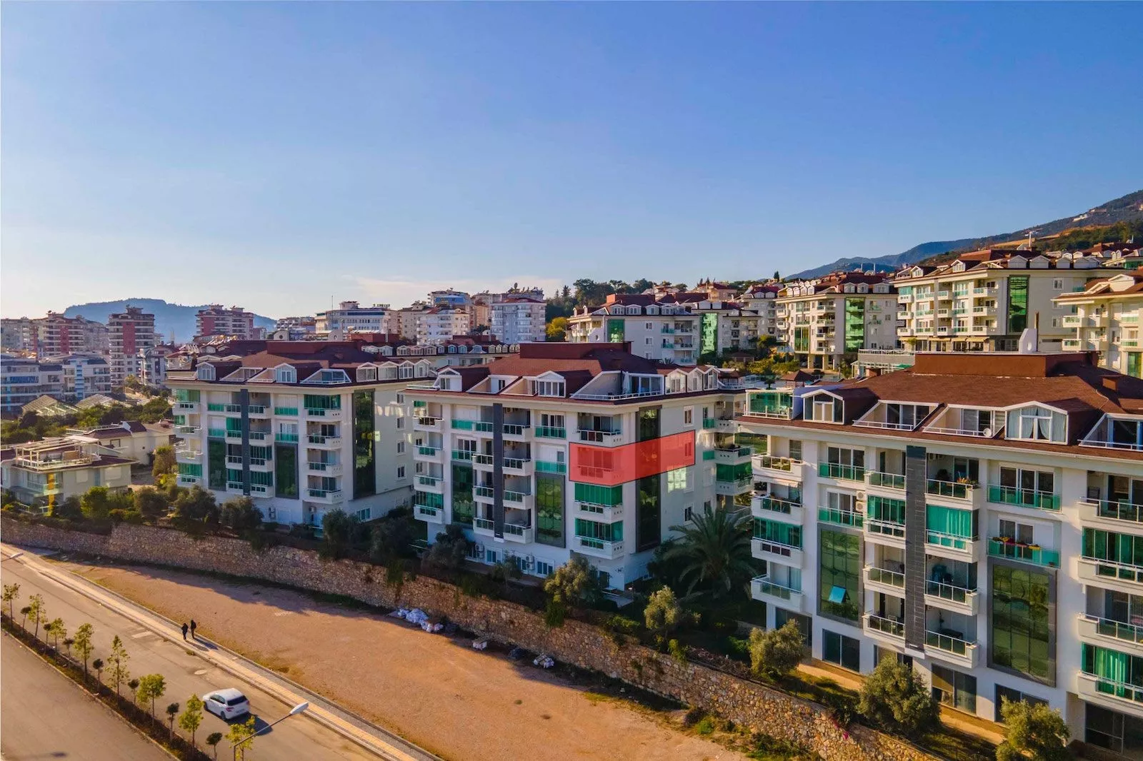 Alanya Oba’da Doğa Manzaralı Eşyalı Satılık 1+1 Daire