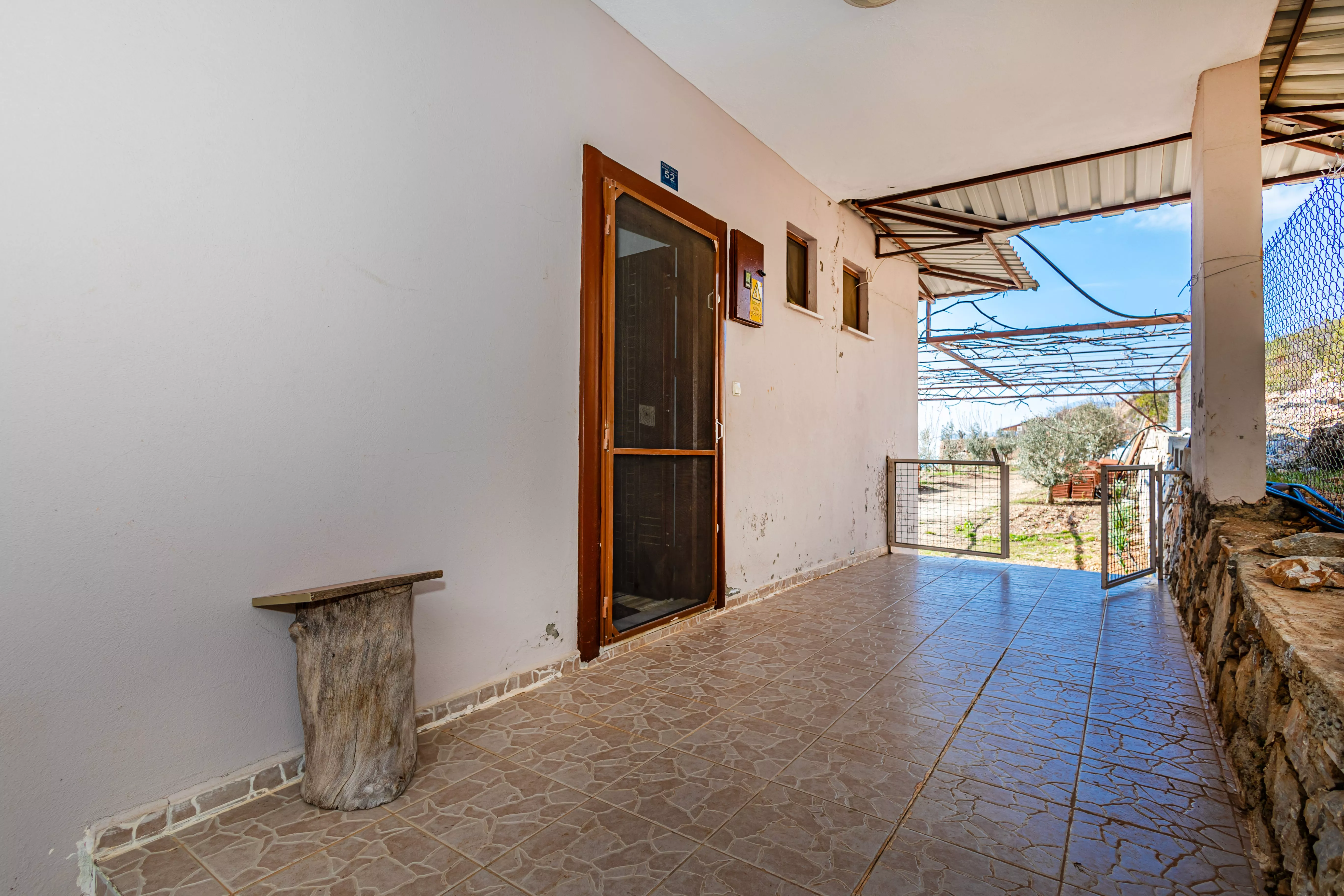 Участок земли с домом 3+1 на продажу – Алания, Гёзюкючюк