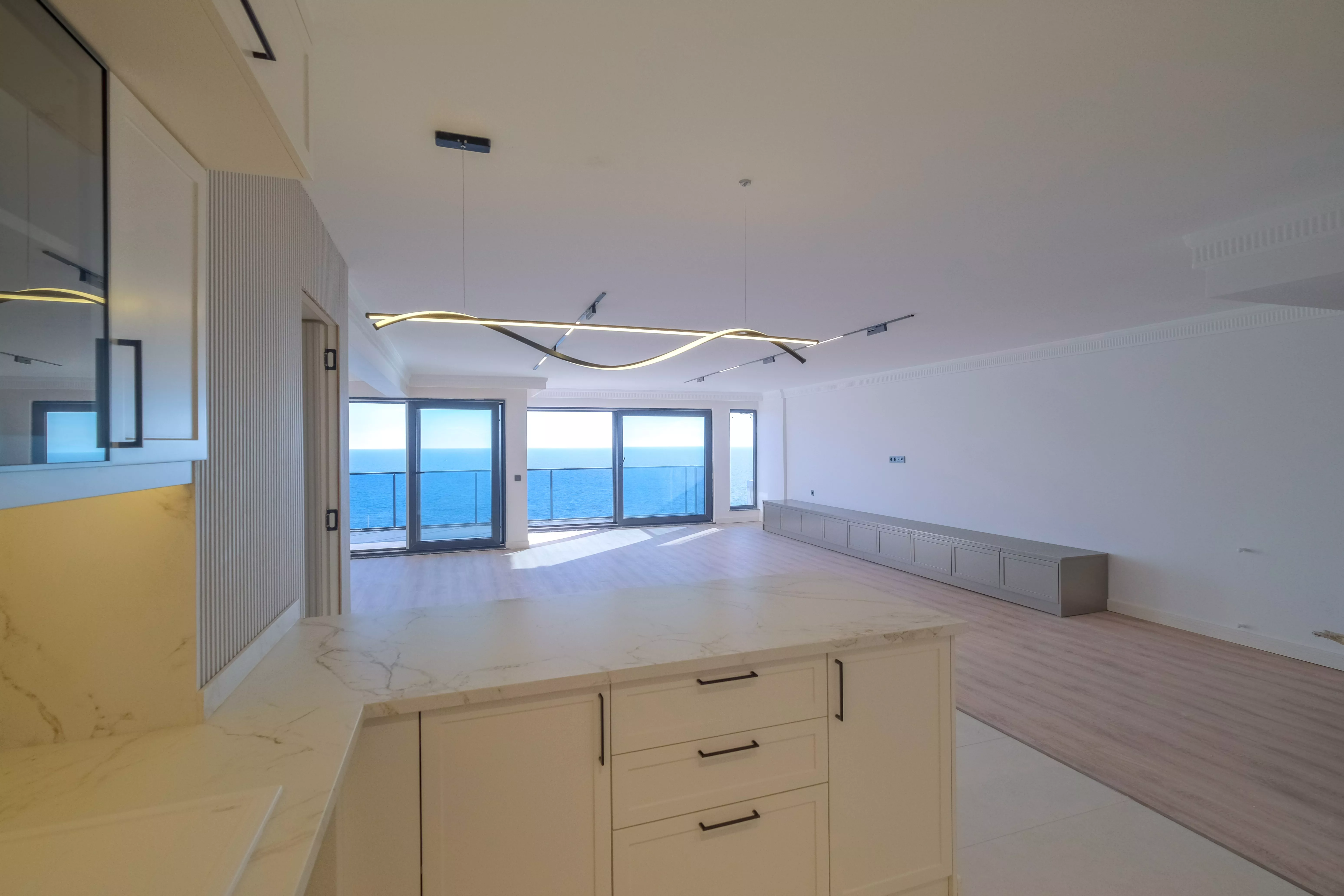 Antalya Muratpaşa Kışla'da Satılık 3+1 Lüks Daire