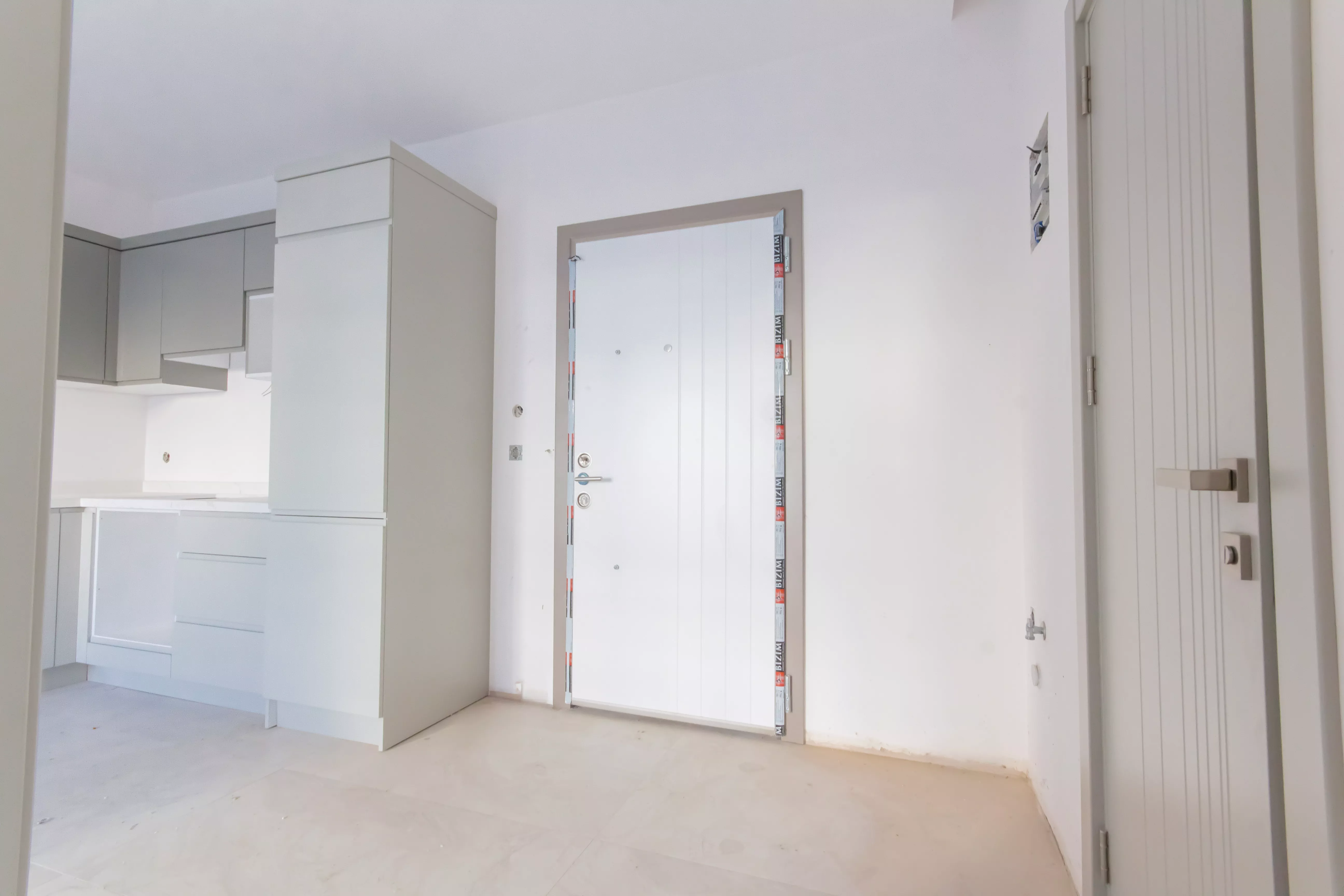 Современная квартира 1+1 в жилом комплексе Махмутлар Алания