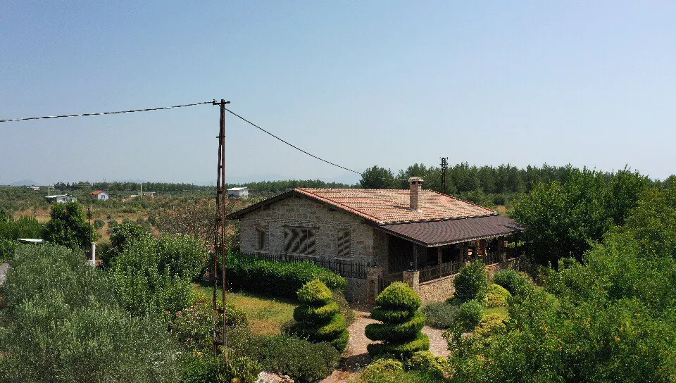 Natural Stone House for Sale in Antalya Kepez 19,000 m² Land