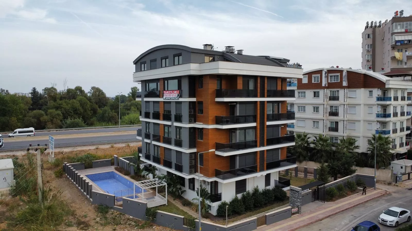 Corner Residence: Apartments for Sale in Konyaaltı Hurma