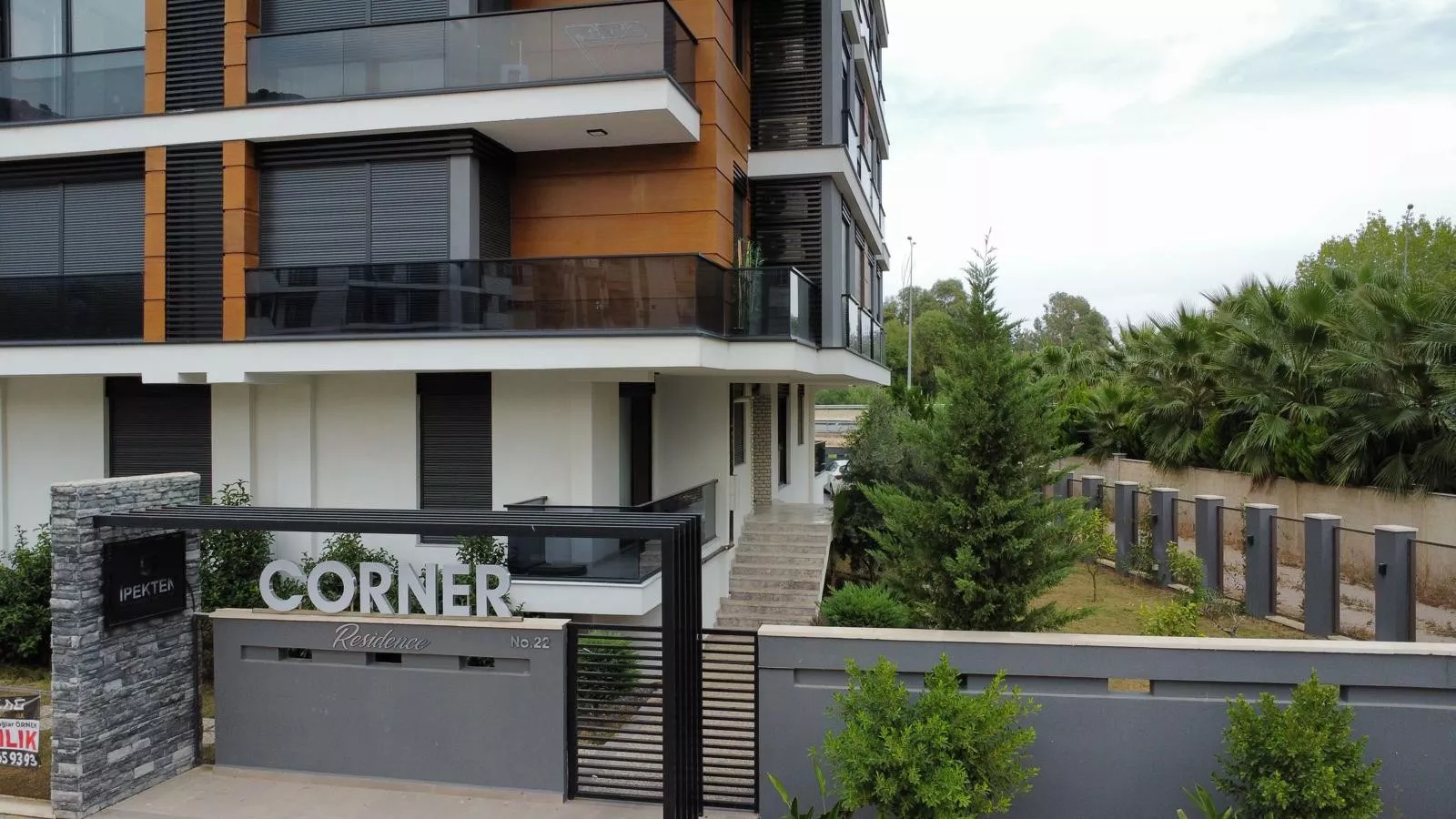 Corner Residence: Apartments for Sale in Konyaaltı Hurma