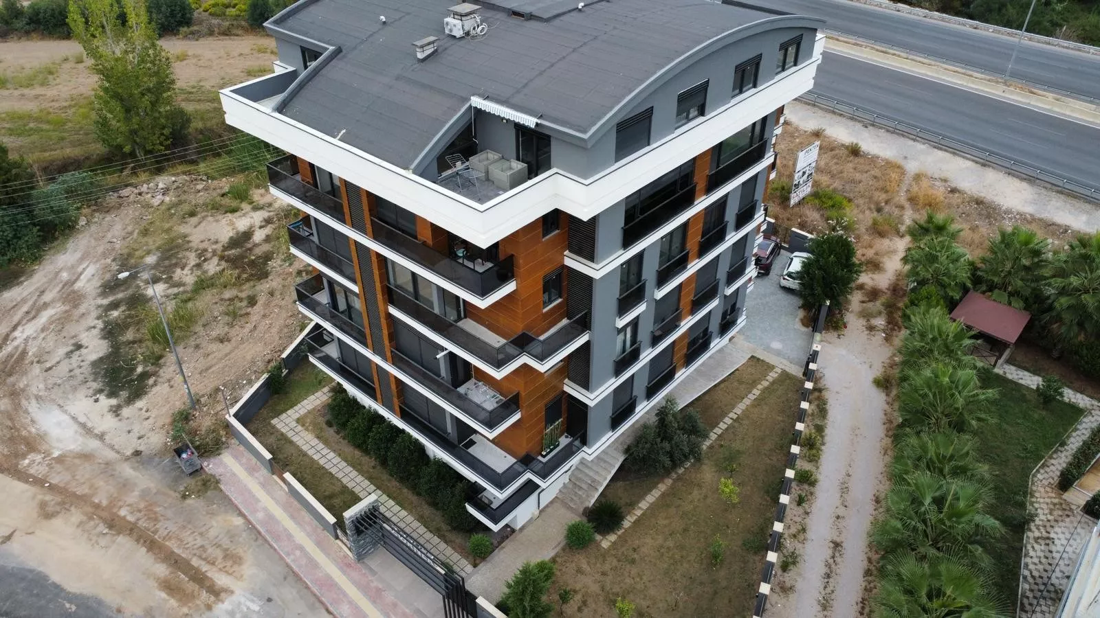 Corner Residence: Apartments for Sale in Konyaaltı Hurma