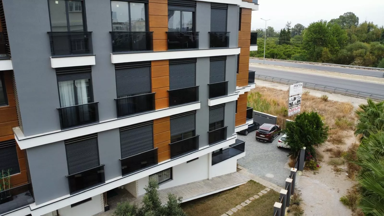 Corner Residence: Apartments for Sale in Konyaaltı Hurma