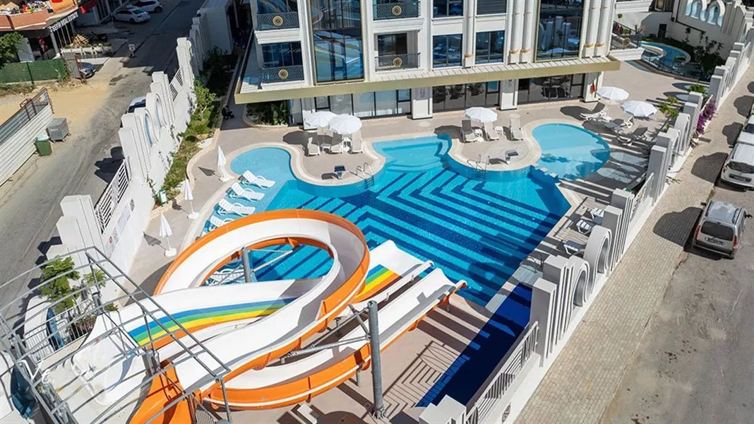 Alanya Merkez'de Satılık 1+1- Site içi Modern Daire