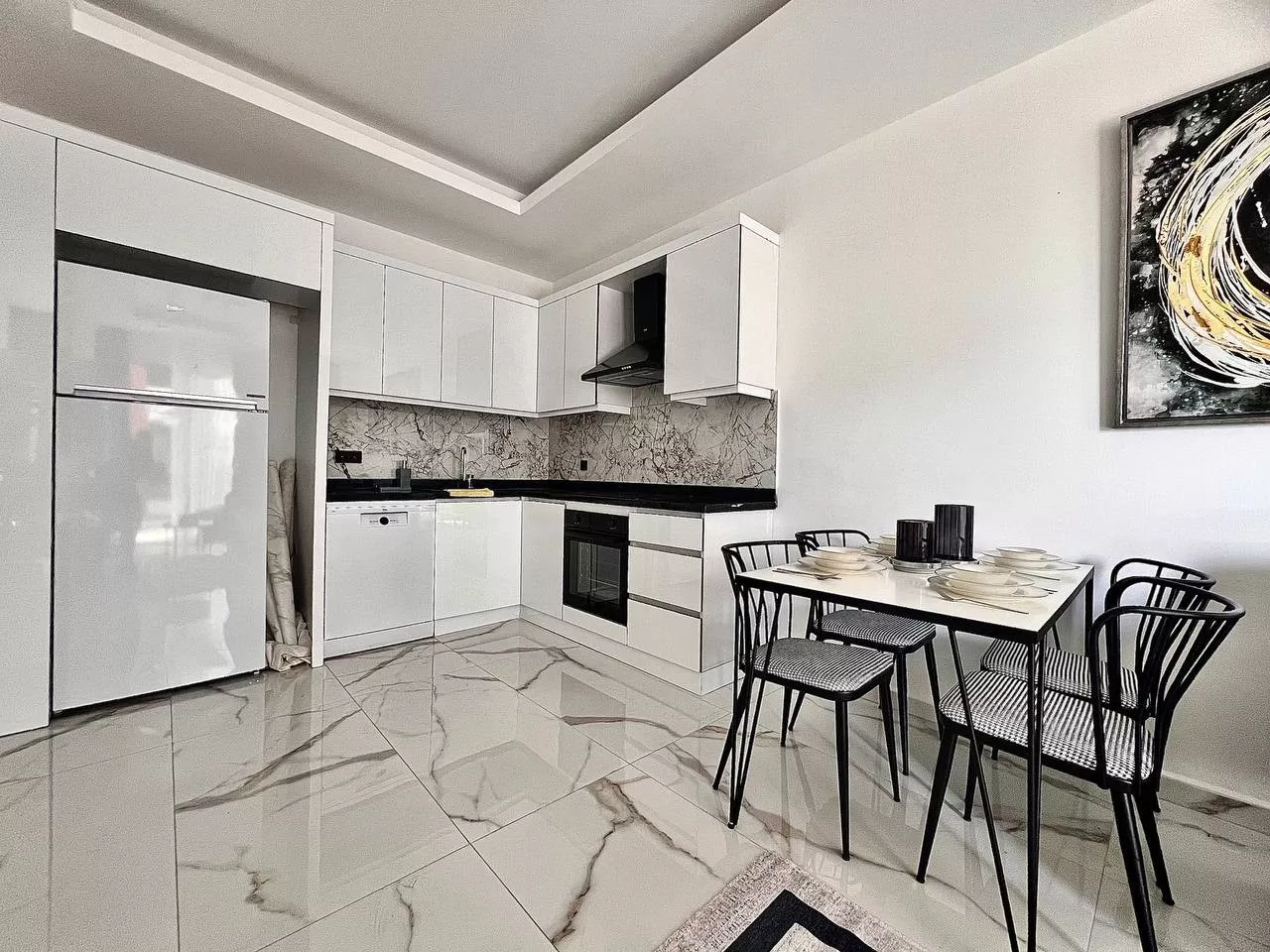 Alanya Kestel’de Denize Yakın 1+1 Eşyalı Satılık Daire