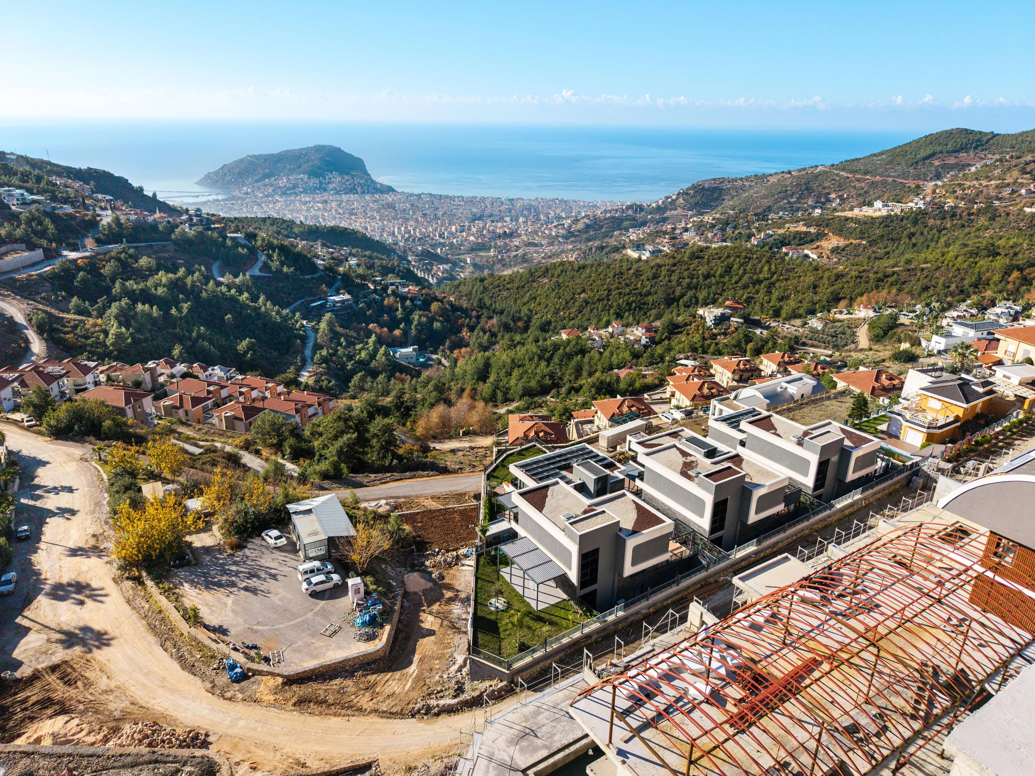 4+1 schicke Villa mit Pool und Sauna zum Verkauf in Alanya