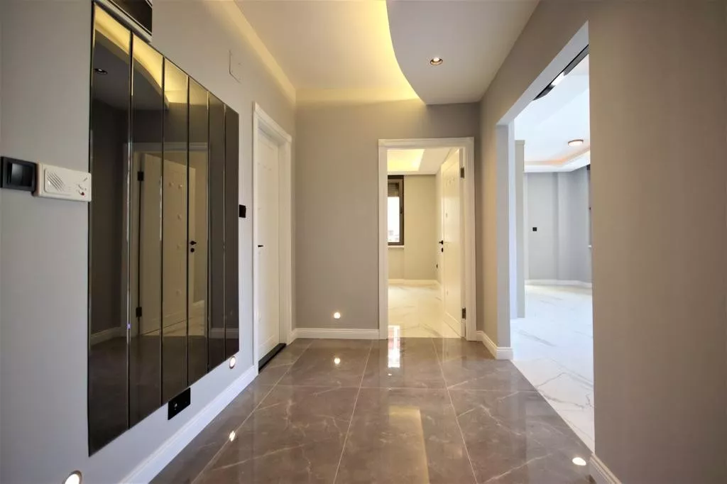 1+1 Wohnung in Cumhuriyet, Alanya – Strandnah