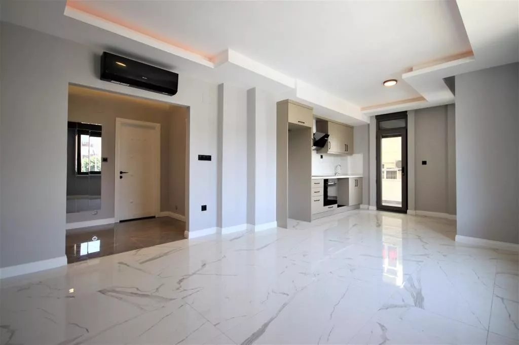 1+1 Wohnung in Cumhuriyet, Alanya – Strandnah