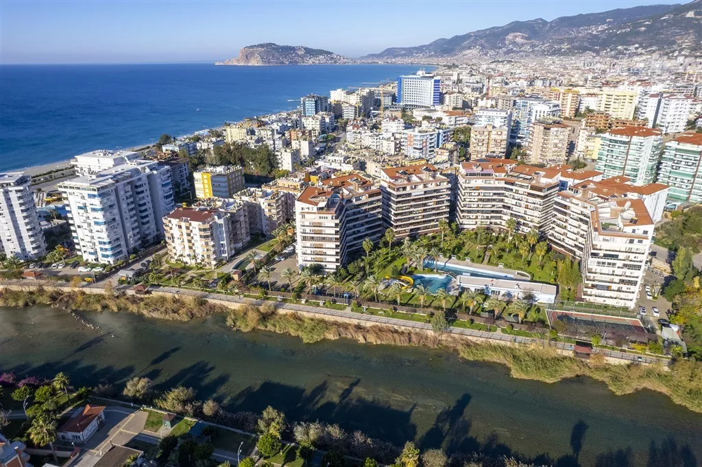 Новая меблированная квартира 2+1, вид на море Тосмур Алания