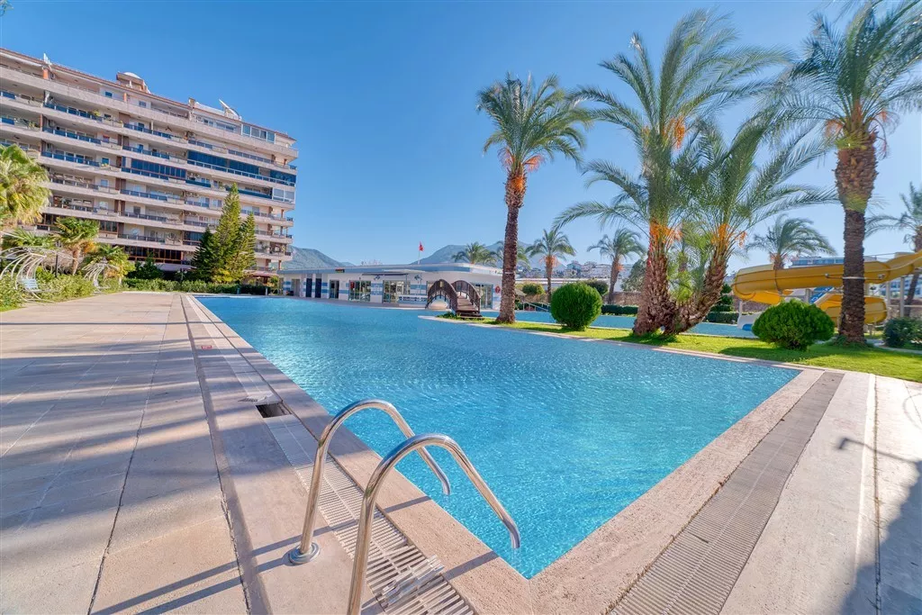 Новая меблированная квартира 2+1, вид на море Тосмур Алания