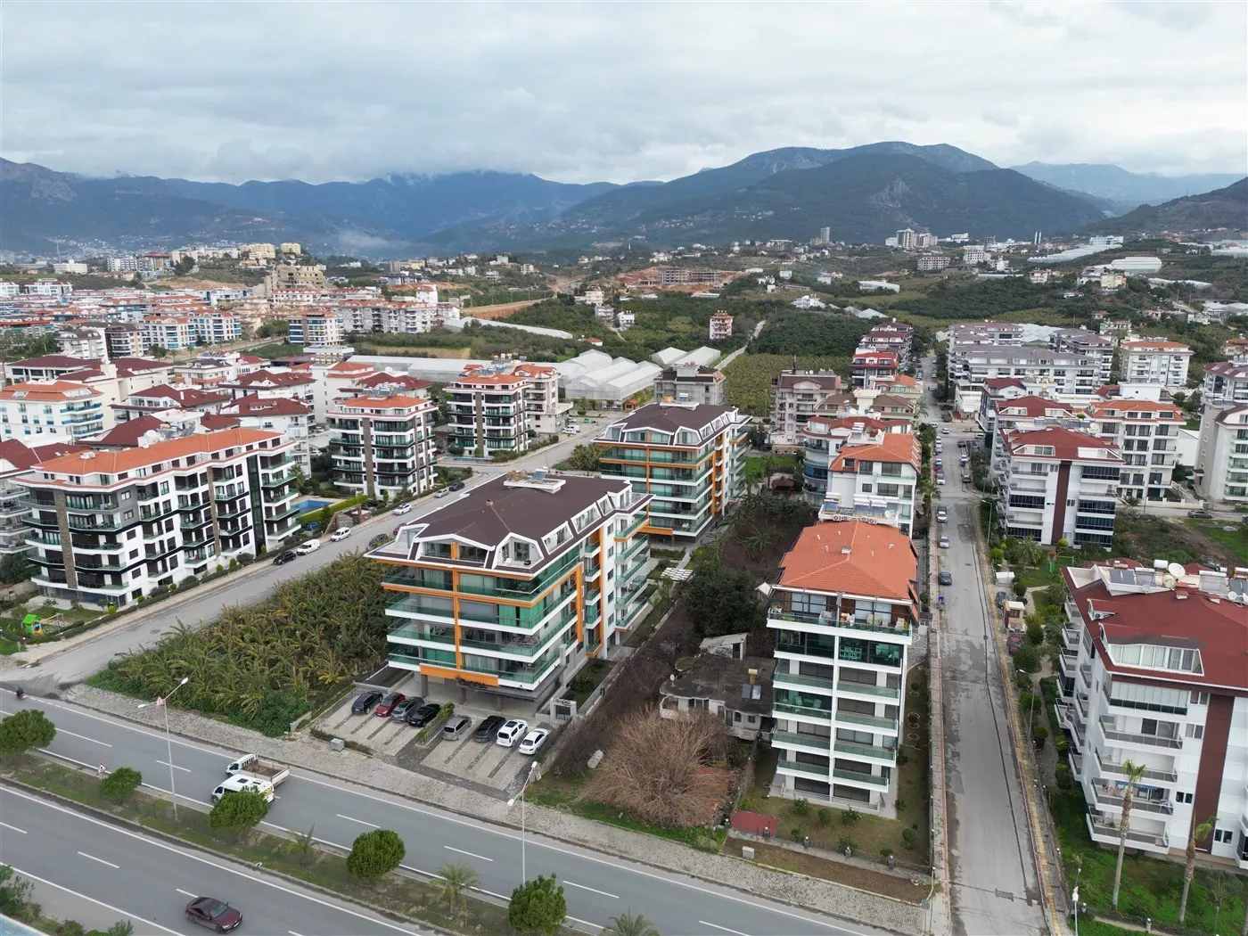 Eşyalı Denize Sıfır 1+1 Satılık Daire - Kestel Alanya