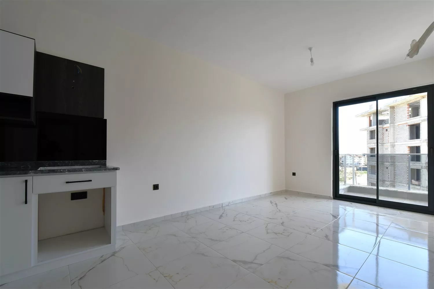 For Sale 1+1 Apartment with Luxurious Amenities in Gazipasa