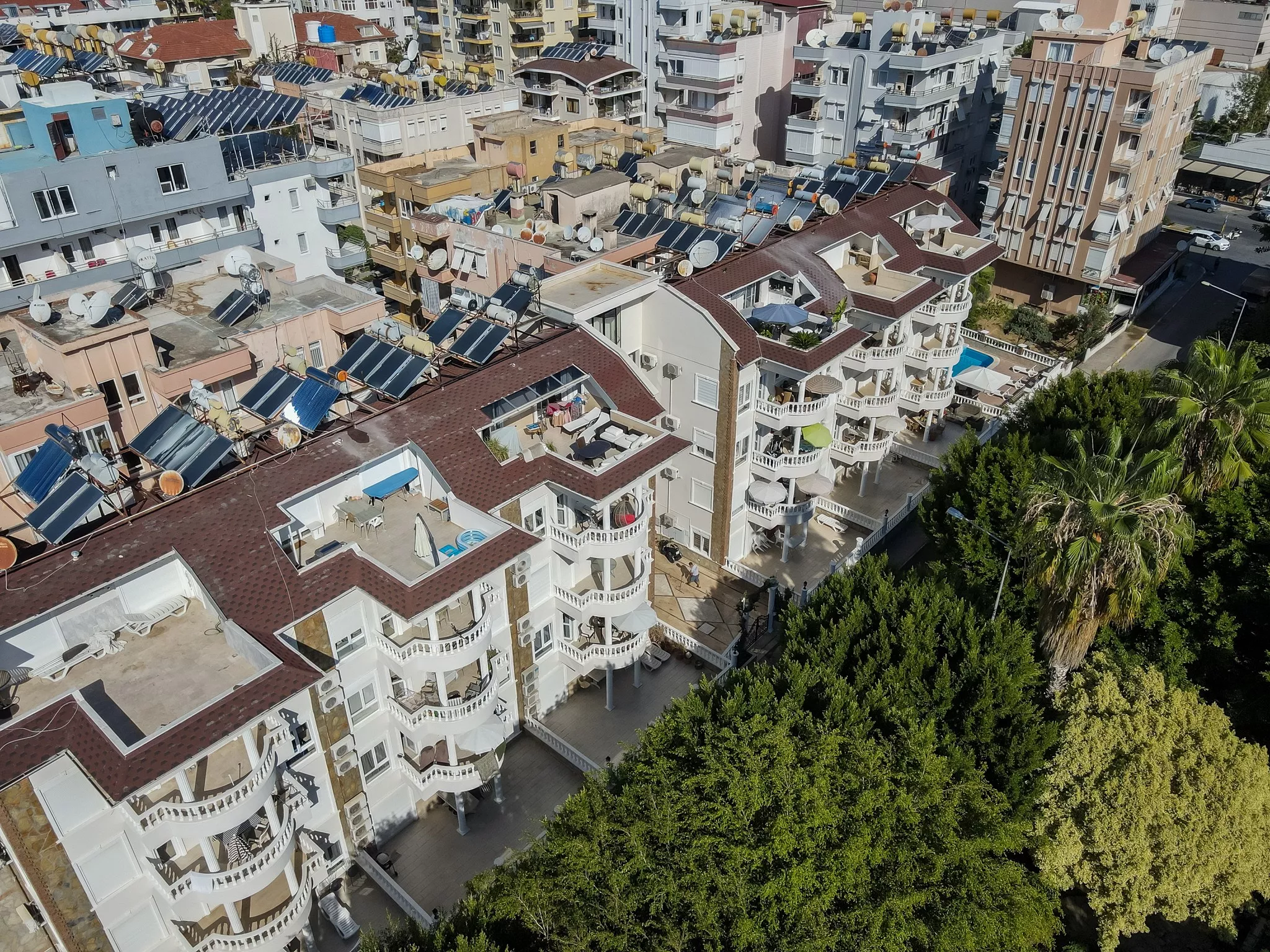 Spacious 2+1 Apartment for Sale Near Cleopatra Beach Alanya