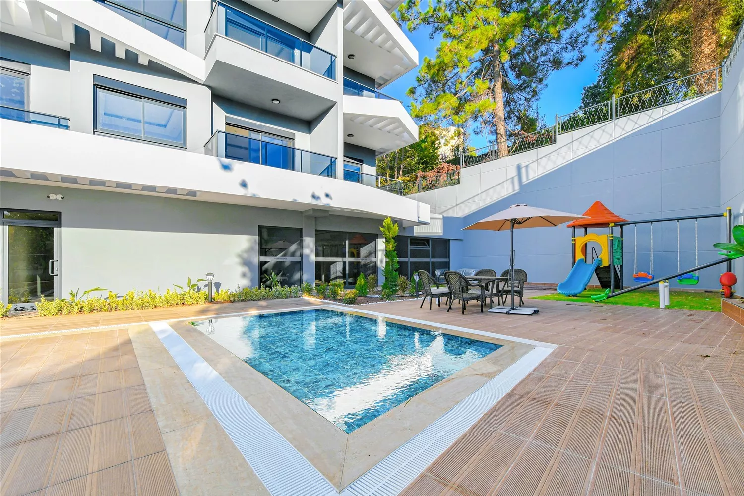 Меблированная квартира 1+1 с видом на город Оба, Алания