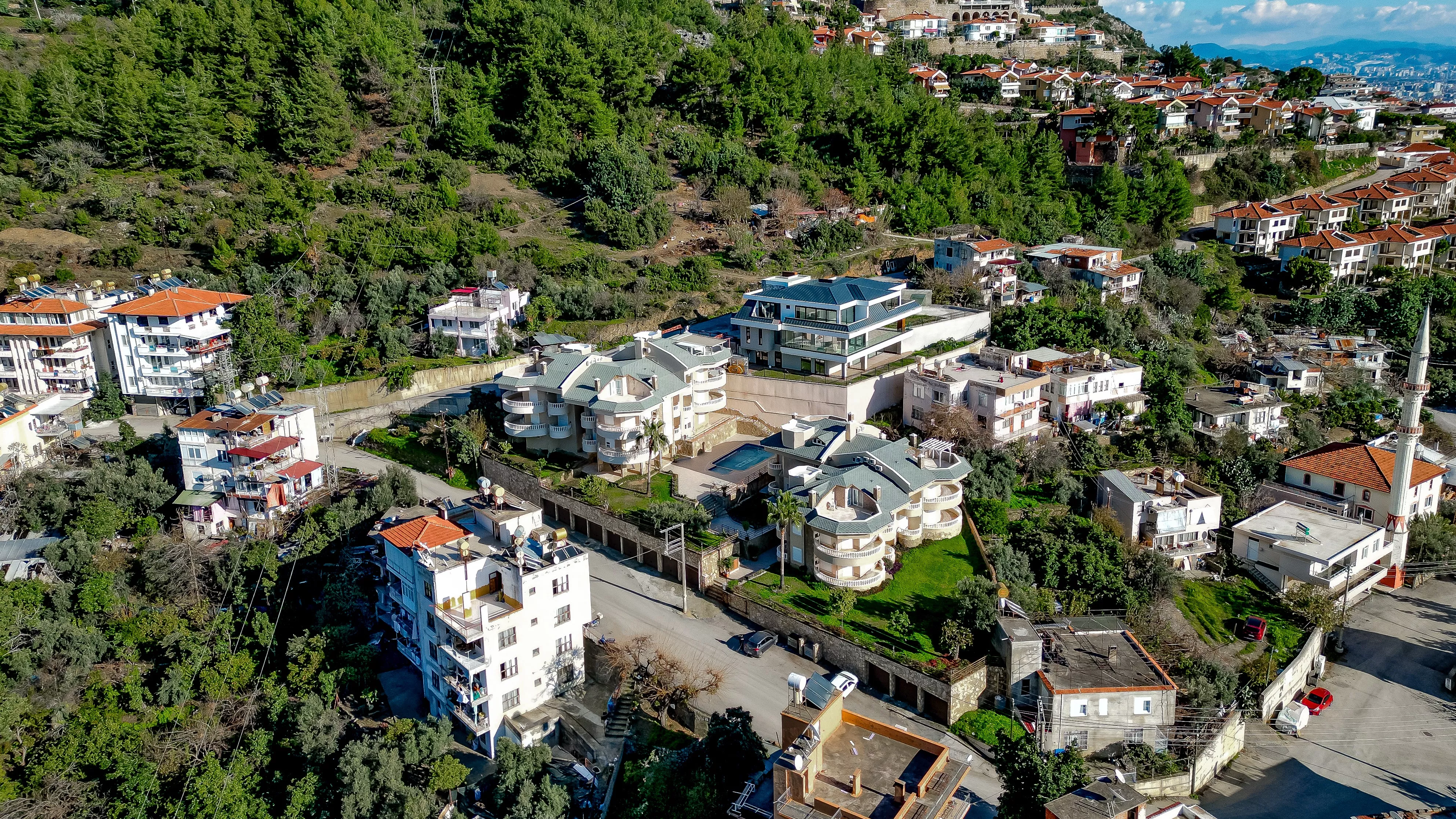 Satılık 3+1 Deniz Manzaralı Geniş Eşyalı Daire - Tepe Alanya