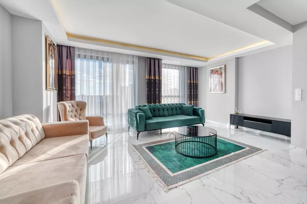 Modern 2+1 Reverse Duplex Apartment for Sale in Mahmutlar