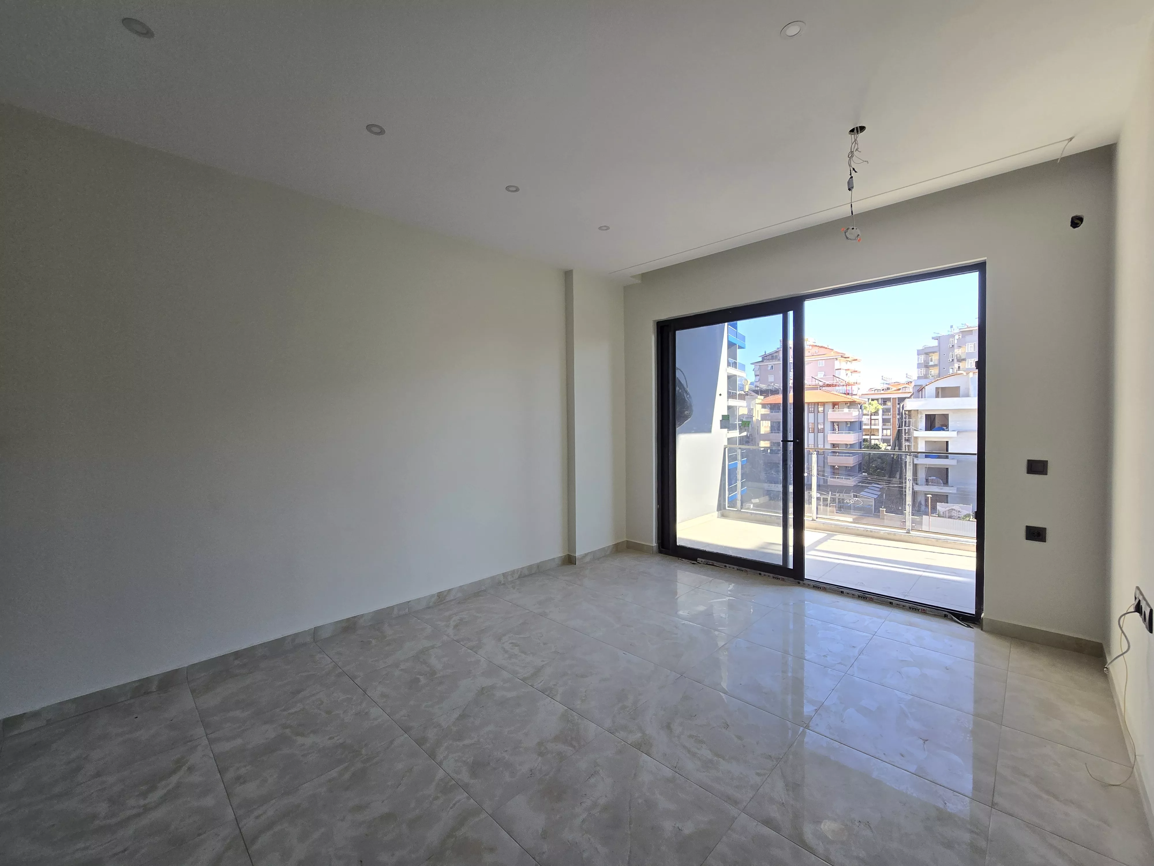 Satılık Aktiviteli Sitede Sıfır 1+1 Daire - Kleopatra Alanya