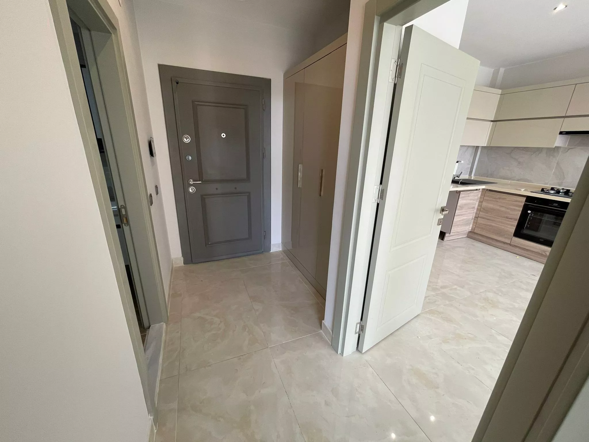 Avsallar Alanya'da 1+1 Deniz Manzaralı Satılık Daire