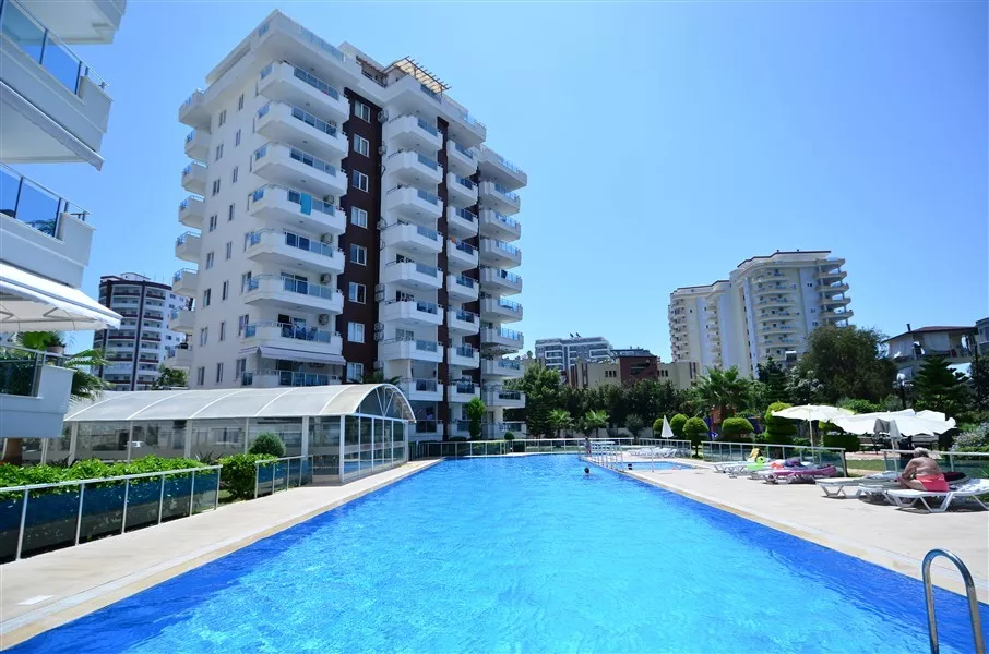 Satılık Eşyalı 1+1 Daire Plaja 600m Mesafe Alanya Mahmutlar