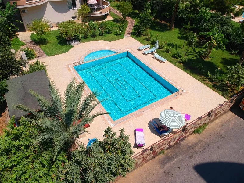 Zum Verkauf 2+1 Wohnung Nahe am Strand in Mahmutlar Alanya