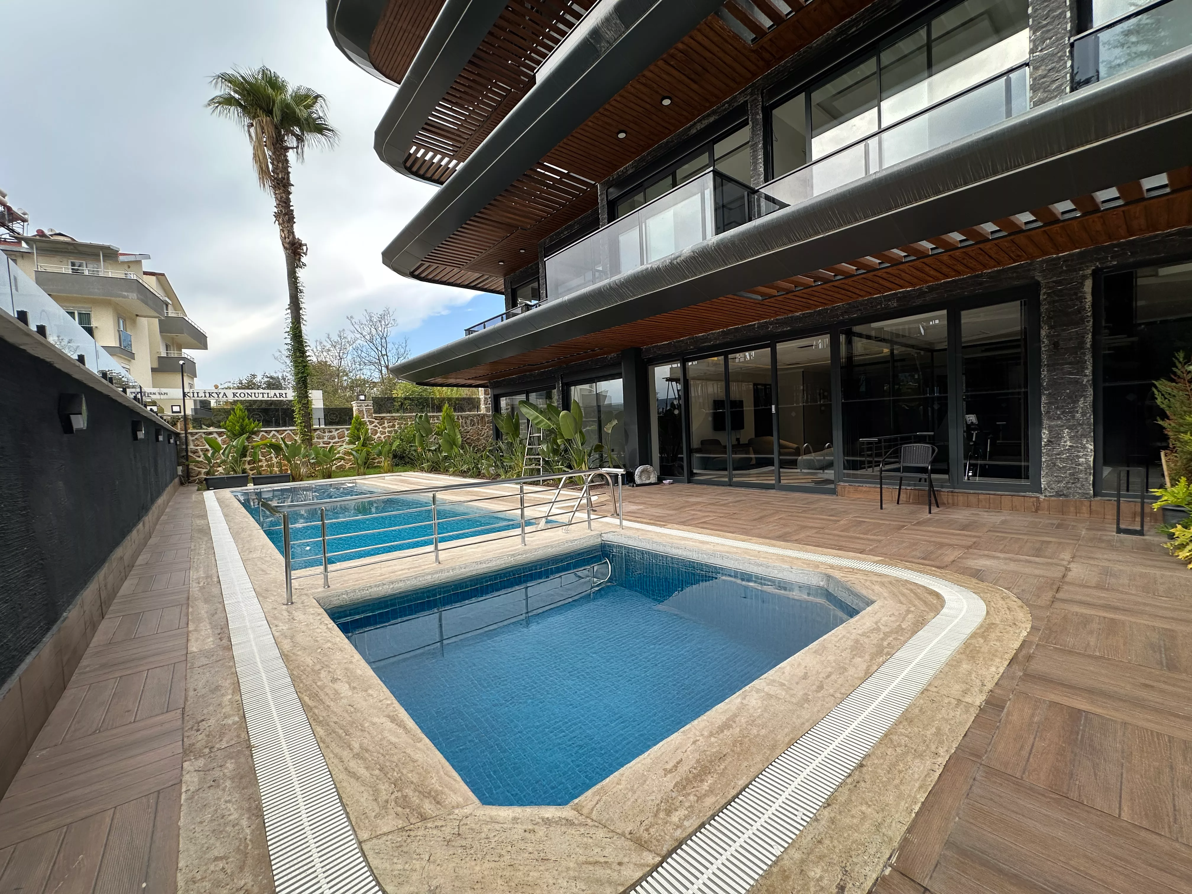 Aktiviteli Satılık Sıfır Modern 1+1 Daire - Alanya Hasbahçe