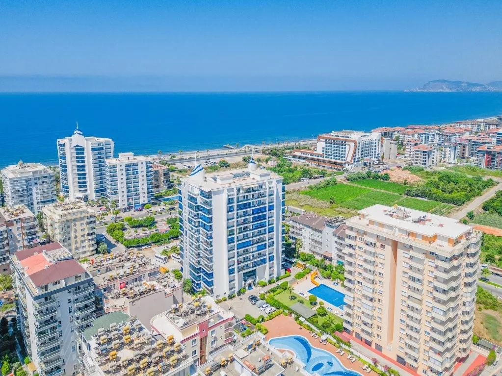 Full Aktiviteli Satılık Eşyalı 1+1 Daire - Alanya Mahmutlar